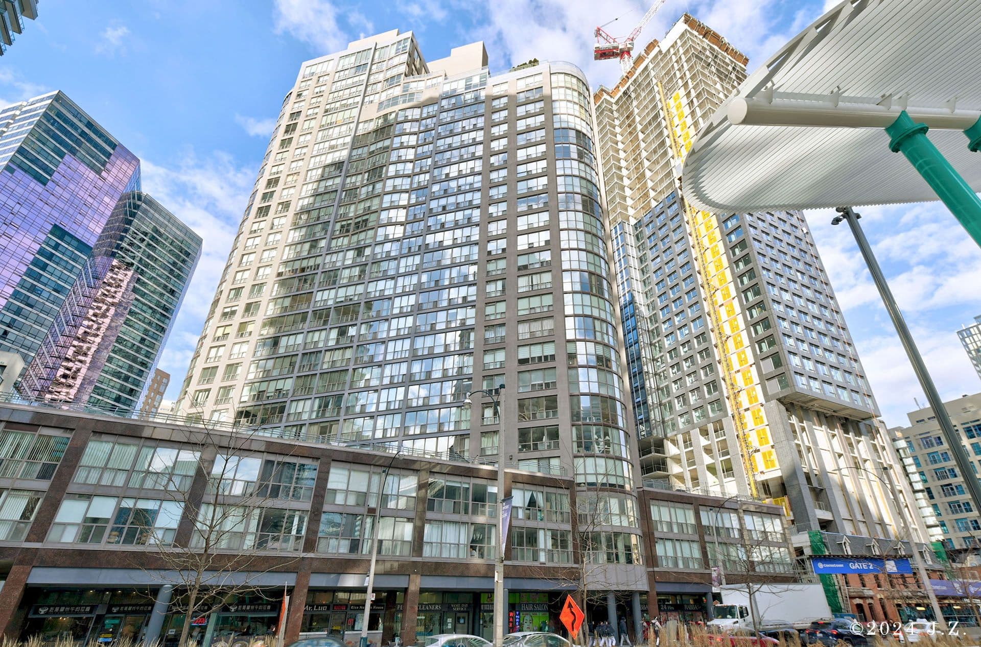 24 Wellesley Street W 2201, Toronto C01, ON M4Y 2X6