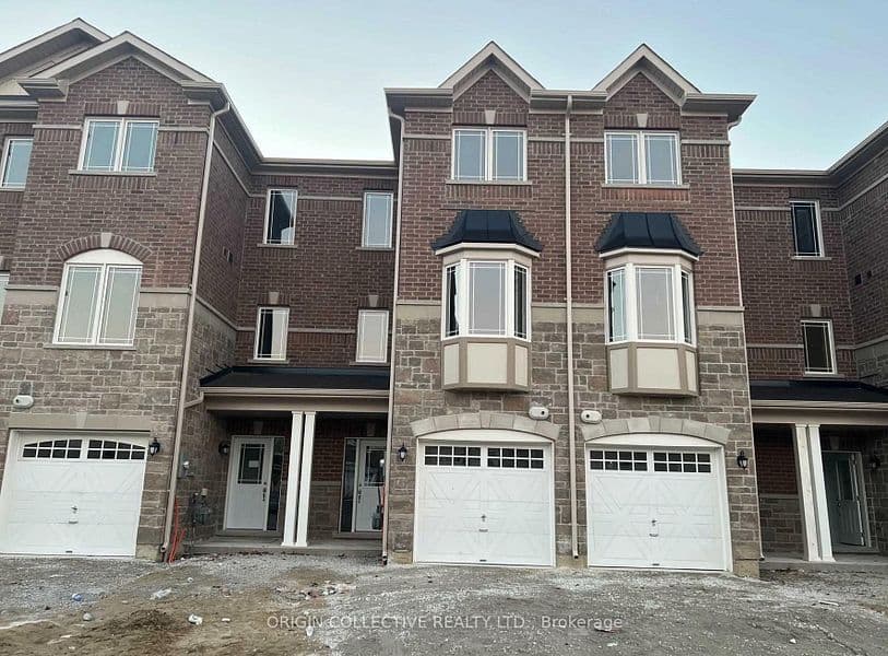 34 Milson Crescent Lower, Essa, ON L0M 1B5