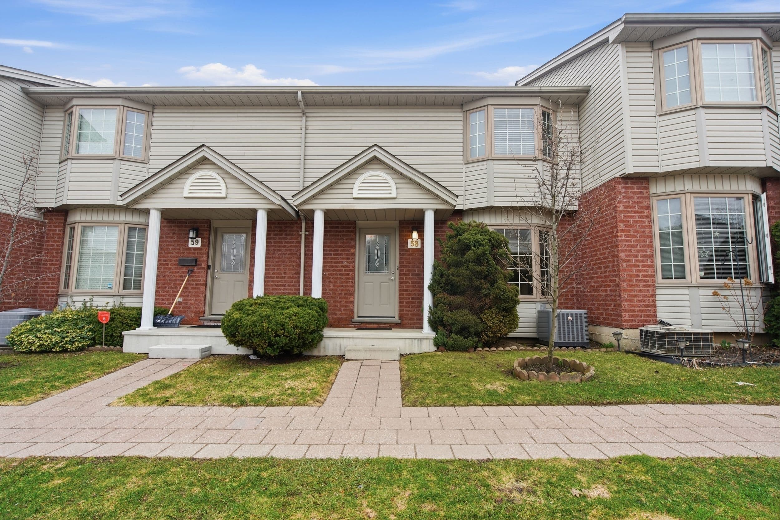 70 Chapman Court 58, London North, ON N6G 4Z4