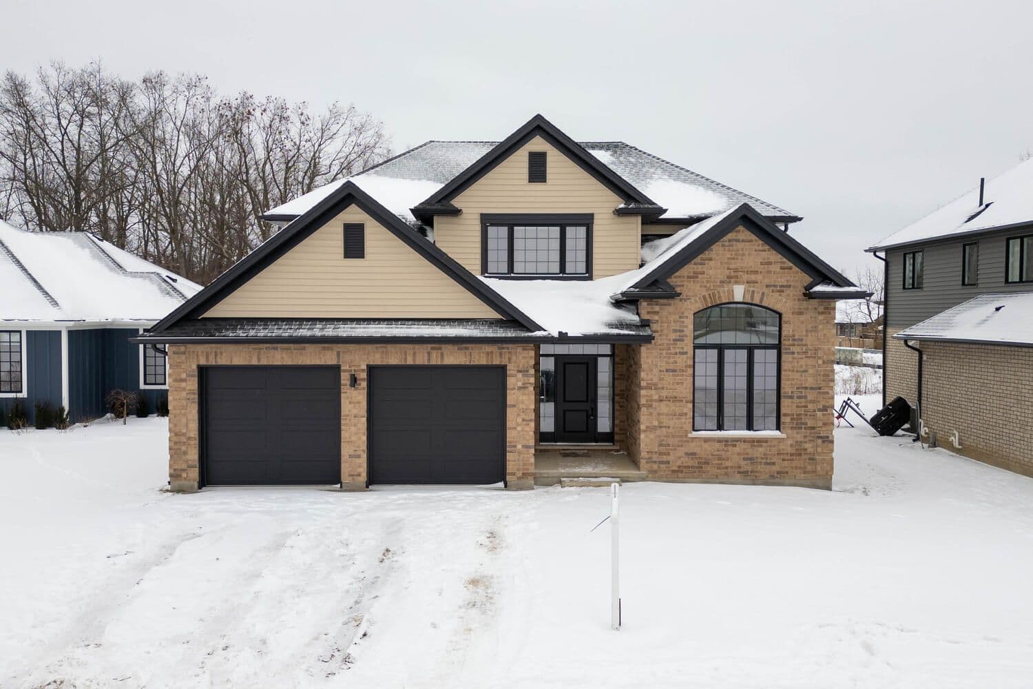 2177 Lockwood Crescent, Strathroy-Caradoc, ON N0L 1W0