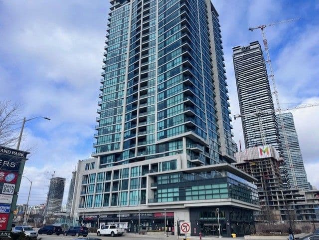 3985 Grand Park Drive 208, Mississauga, ON L5B 0H8