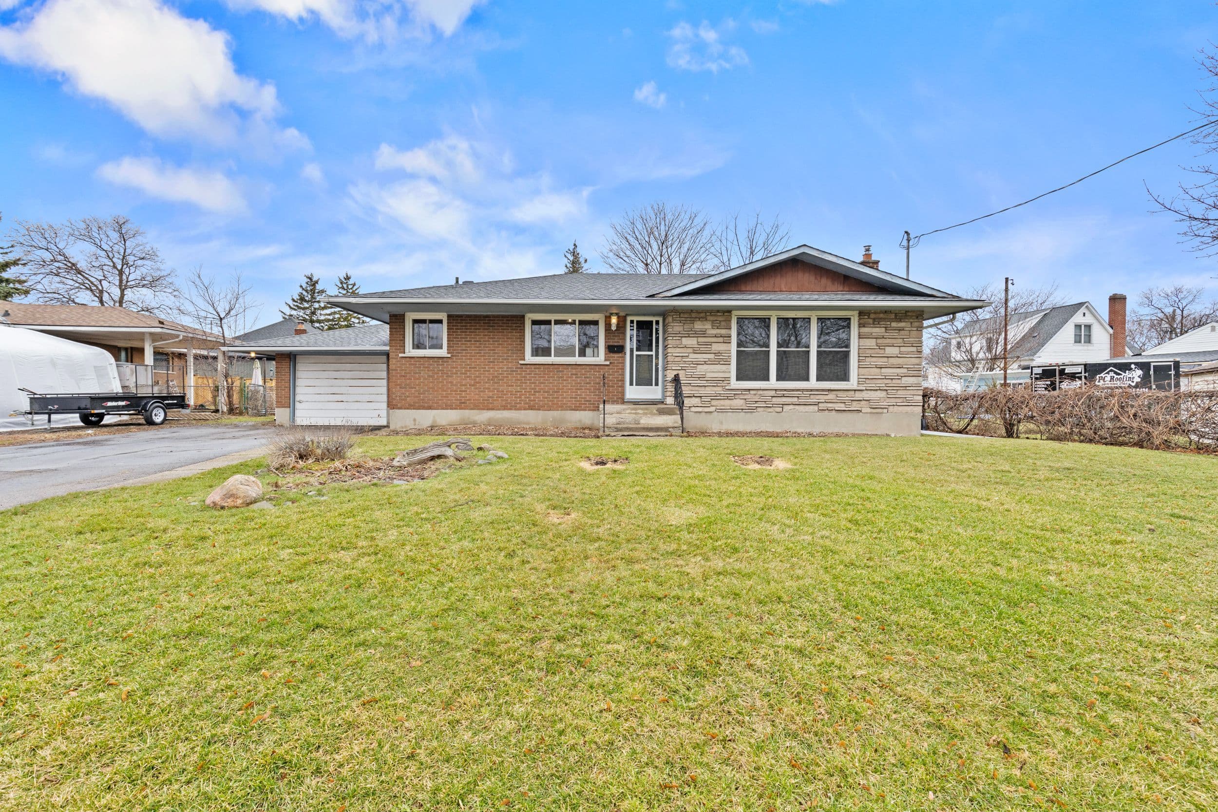 1 GLADMAN Avenue, St. Catharines, ON L2N 4A2