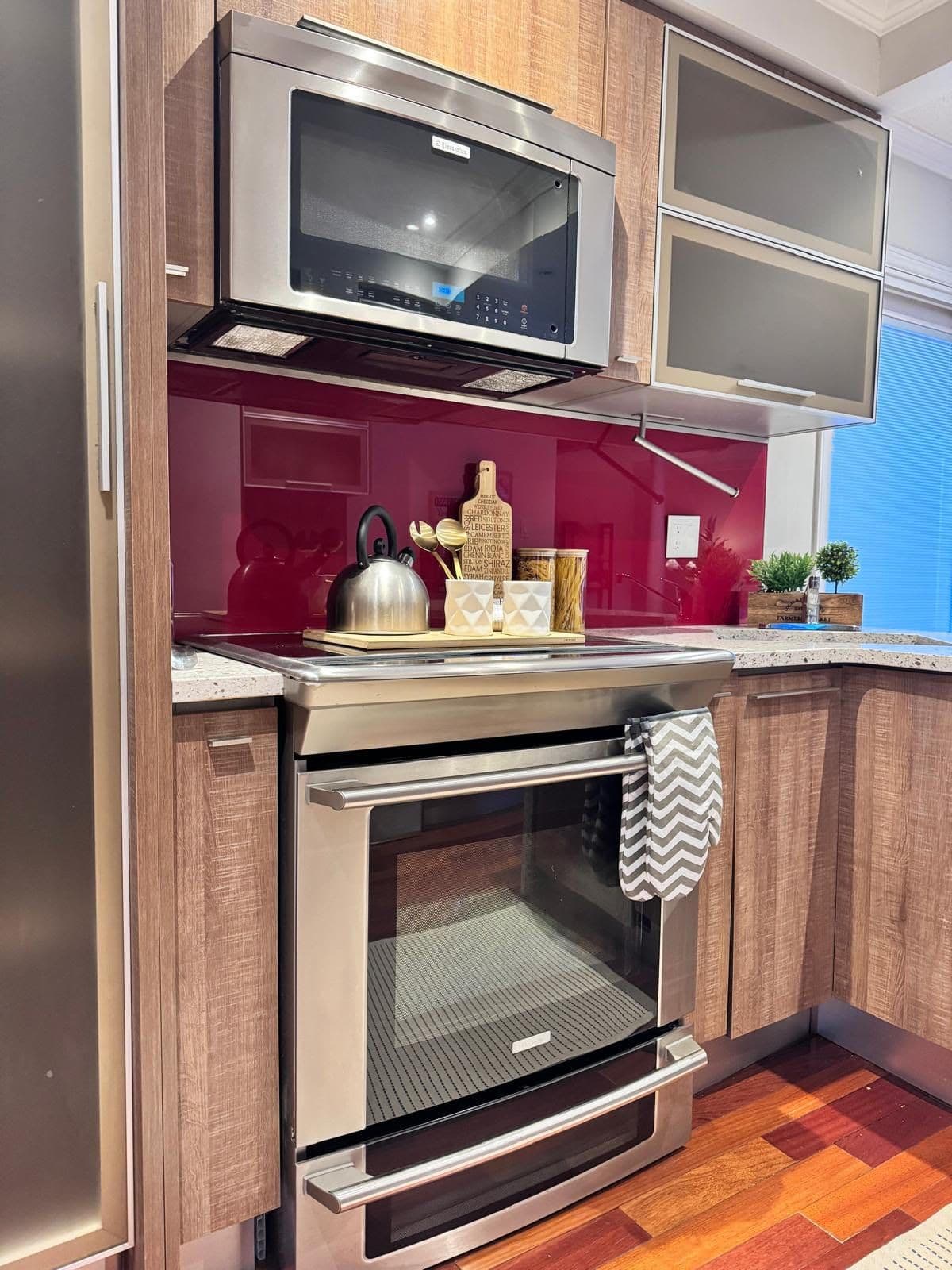 6643 Mockingbird Lane, Mississauga, ON L5N 5K2