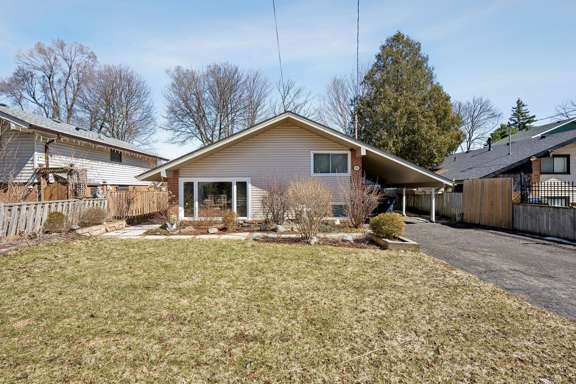 71 Orton Park Road, Toronto E09, ON M1G 3G7