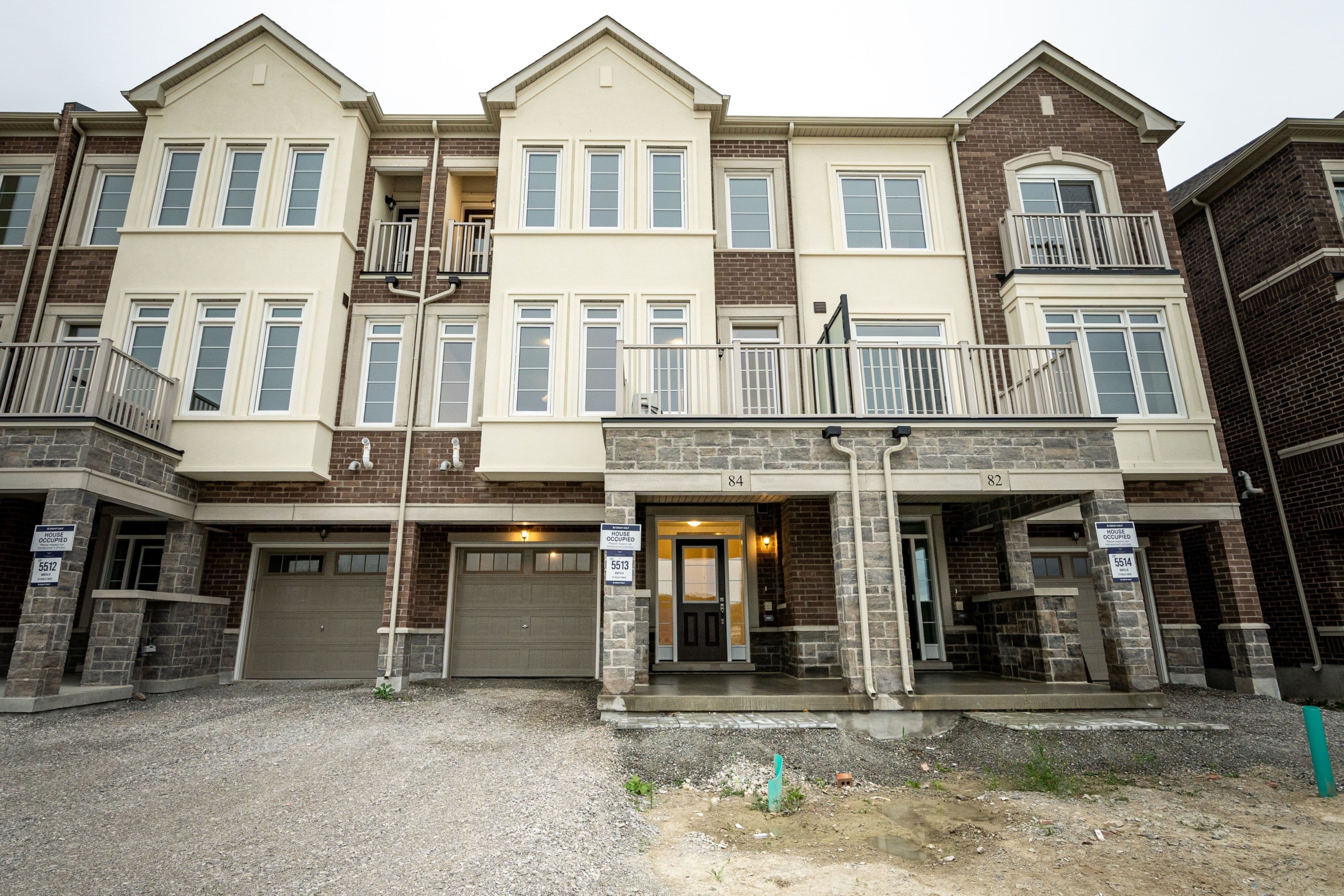 84 Paisley Drive, Bradford West Gwillimbury, ON L3Z 4P1