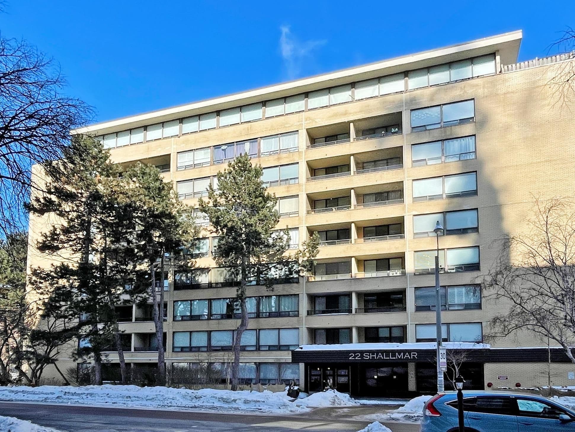 22 Shallmar Boulevard 401, Toronto C04, ON M5N 2Z8
