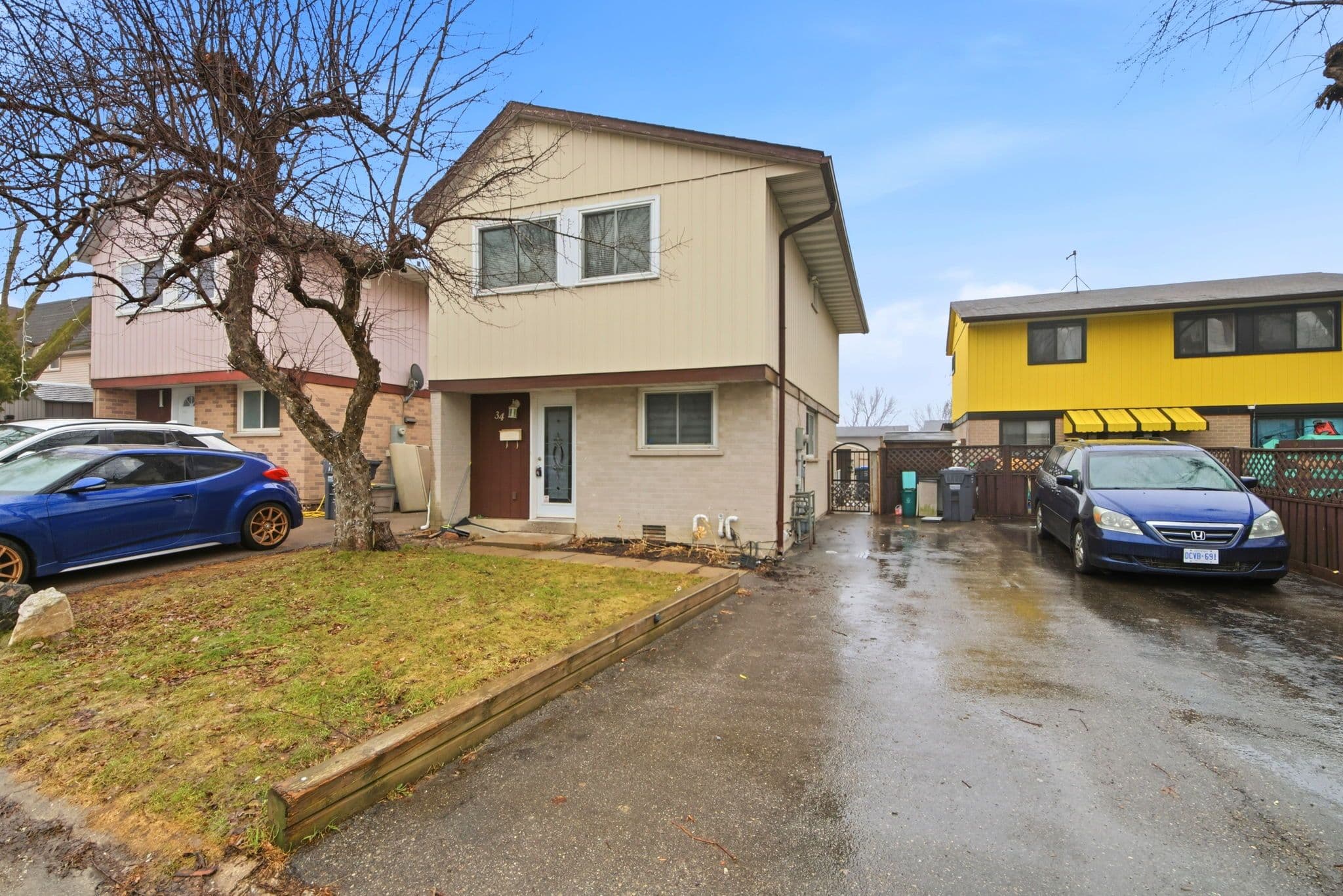 34 Hillbank Trail, Brampton, ON L6S 1P6