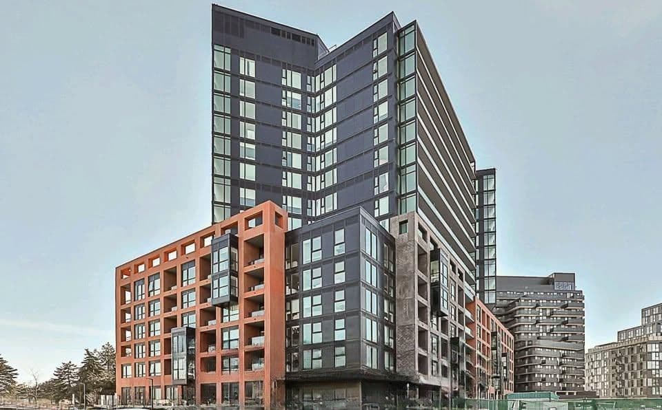 8 Tippett Rd E 1401 N/A, Toronto C06, ON M3H 0E7