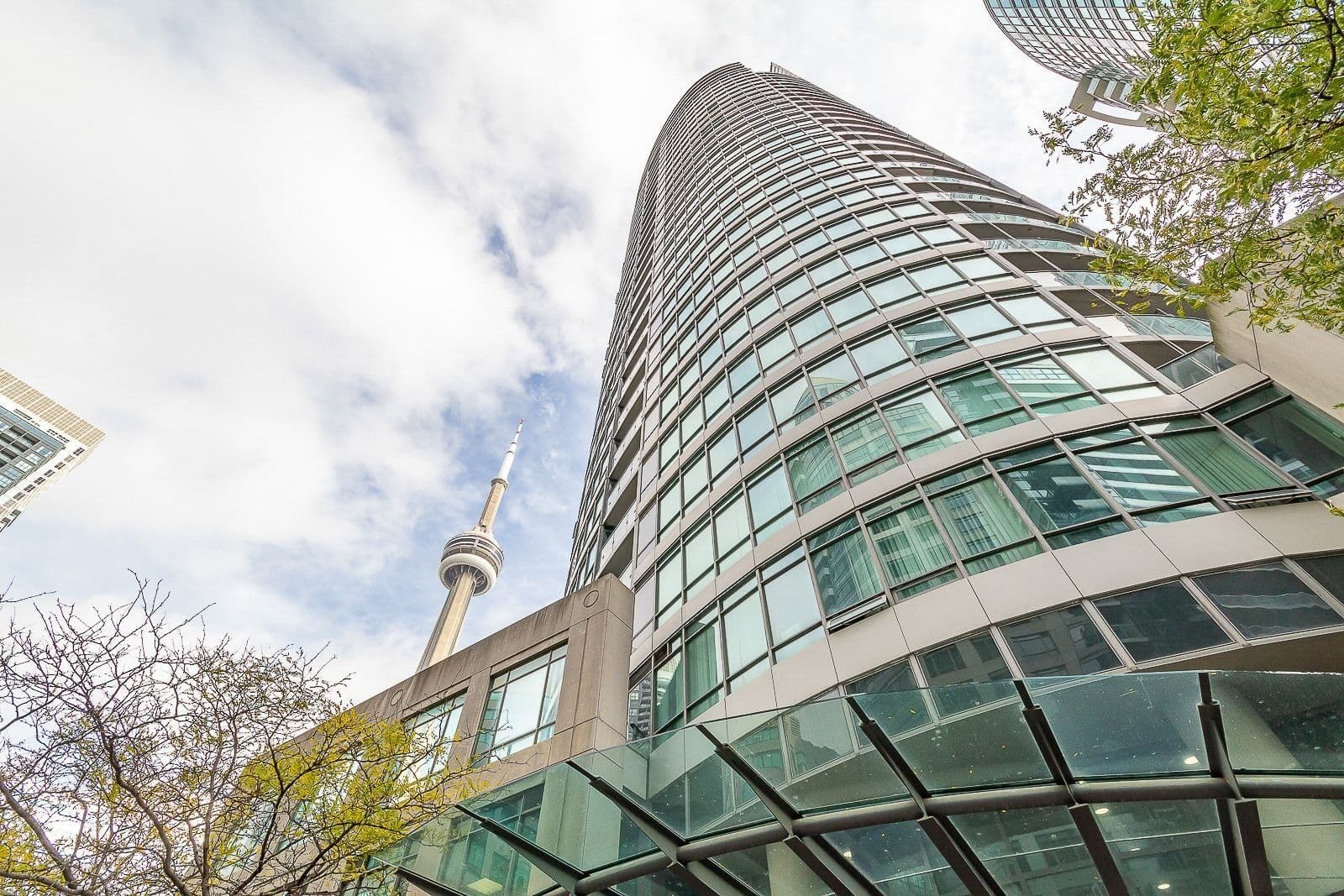 361 Front Street W 1710, Toronto C01, ON M5V 3R5