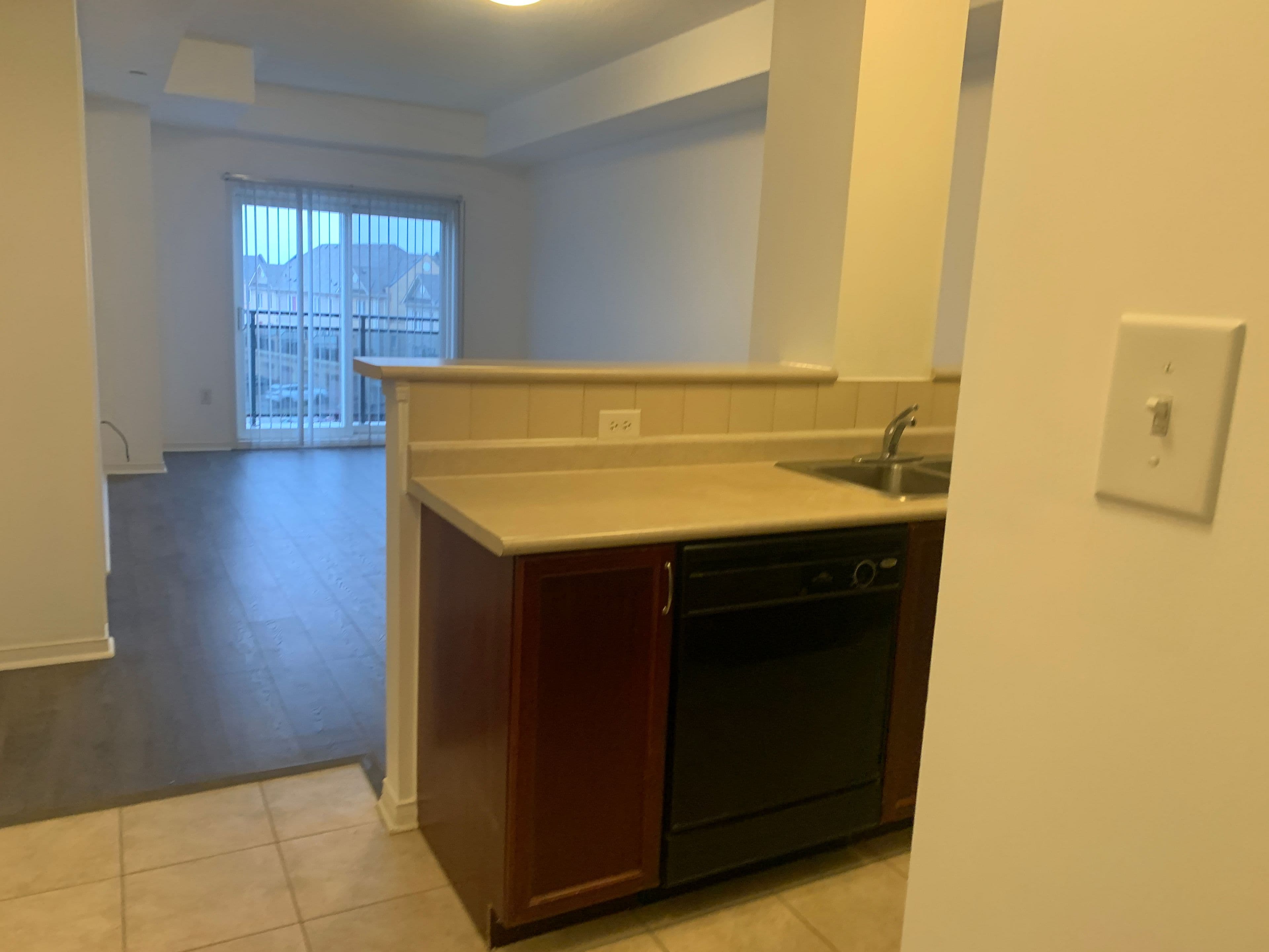 5170 Winston Churchill Boulevard 413, Mississauga, ON L5M 0P2