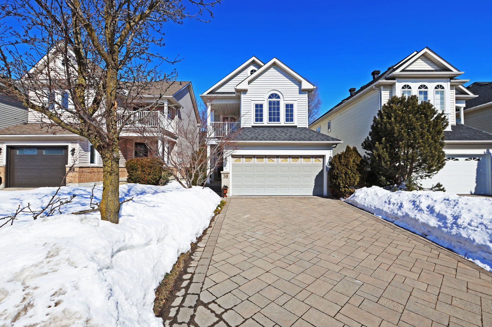 30 Trout Lily Avenue, Markham, ON L3S 4C3