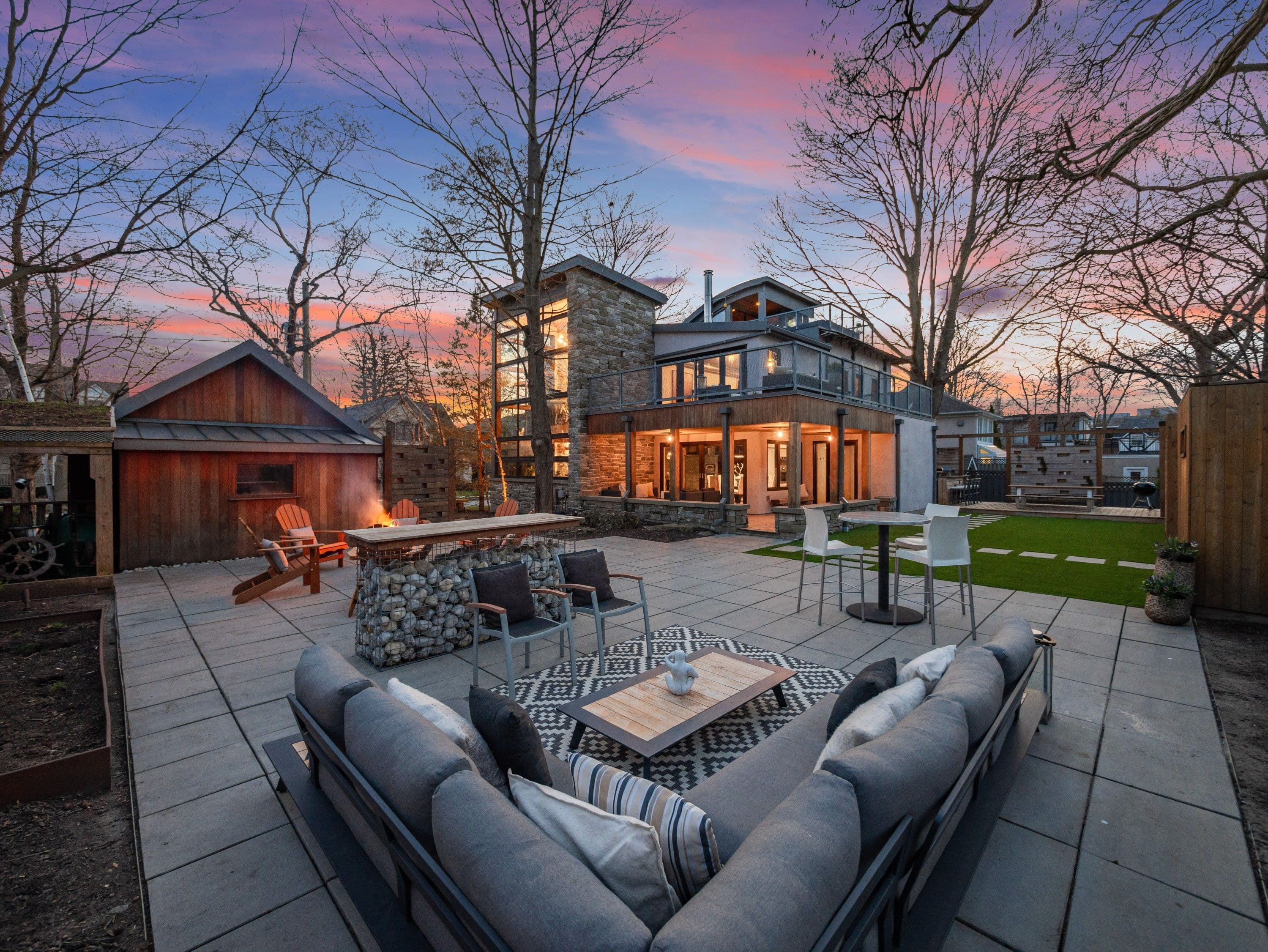 55 Chisholm Street, Oakville, ON L6K 3H6