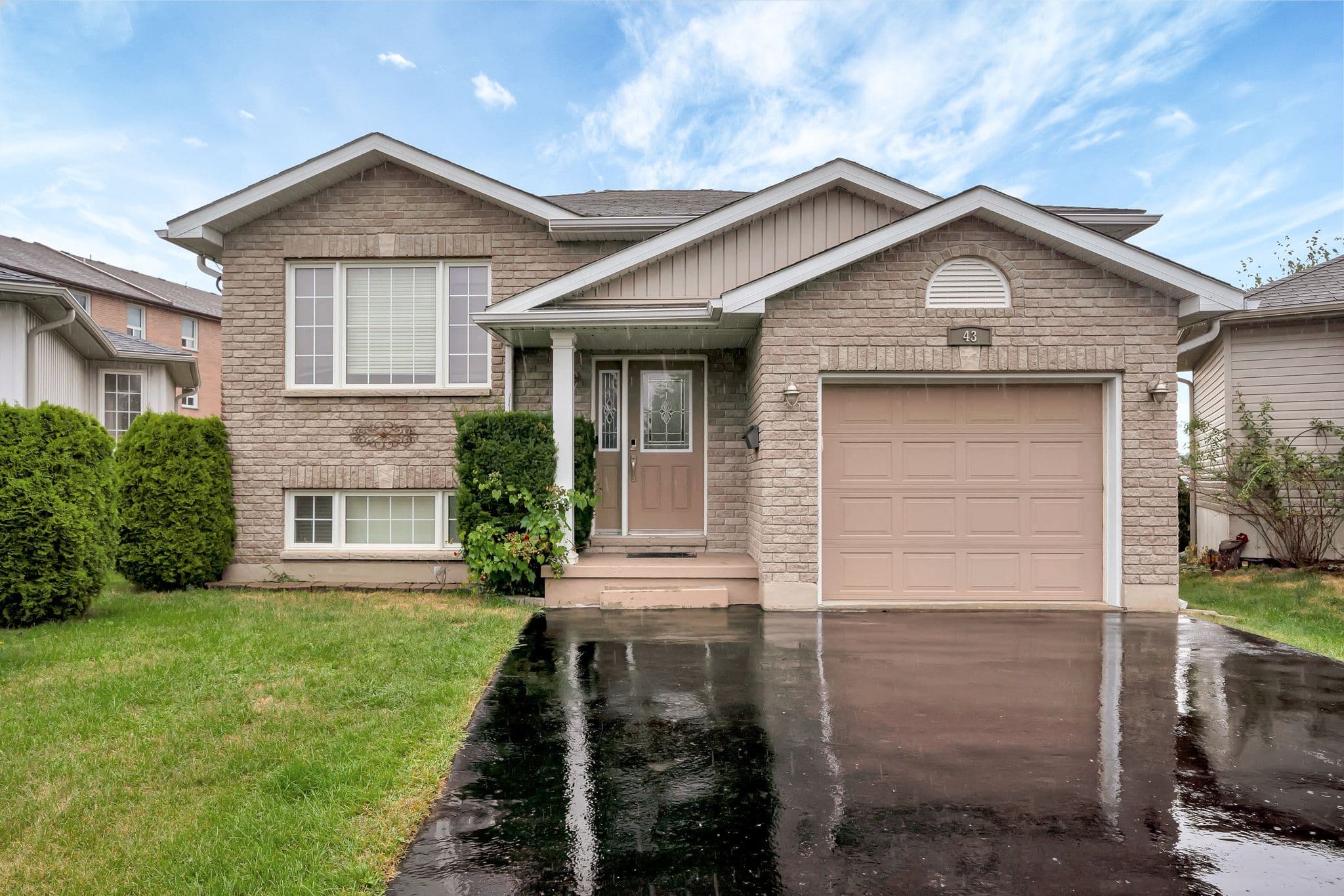 43 Follwell Crescent, Belleville, ON K8N 5Z6
