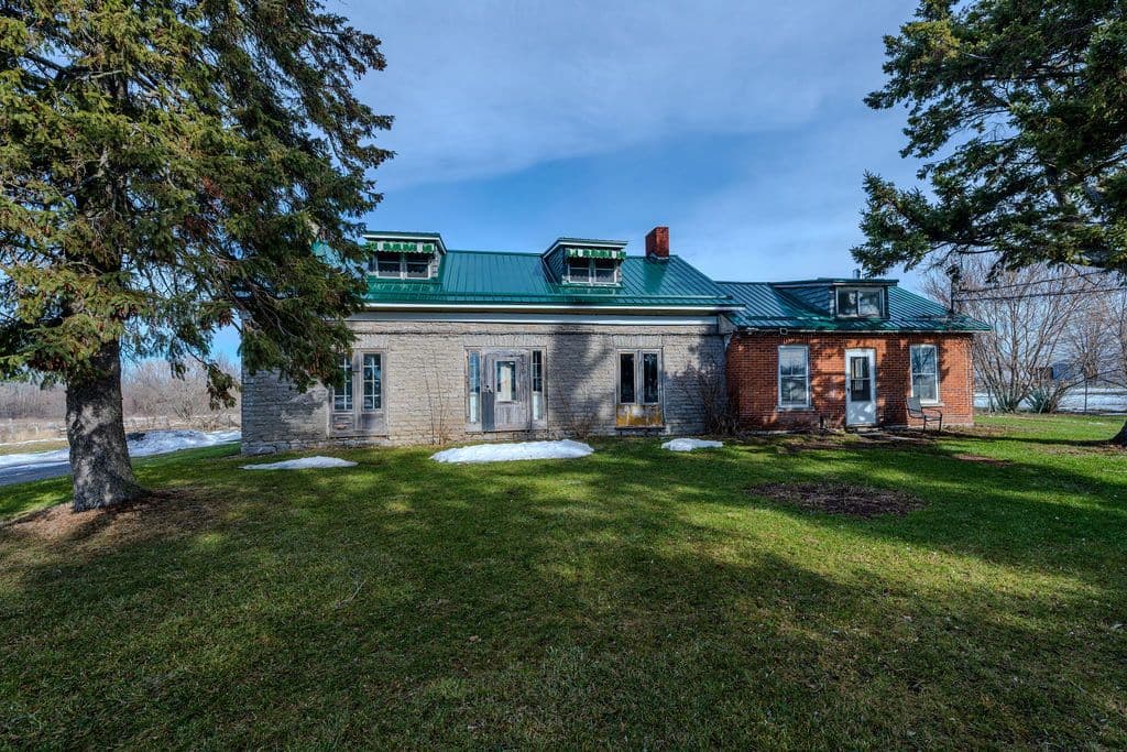 407 Blessington Road, Belleville, ON K0K 1V0