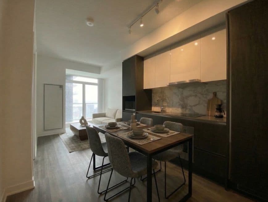 180 Front Street E 3109, Toronto C08, ON M5A 0A9