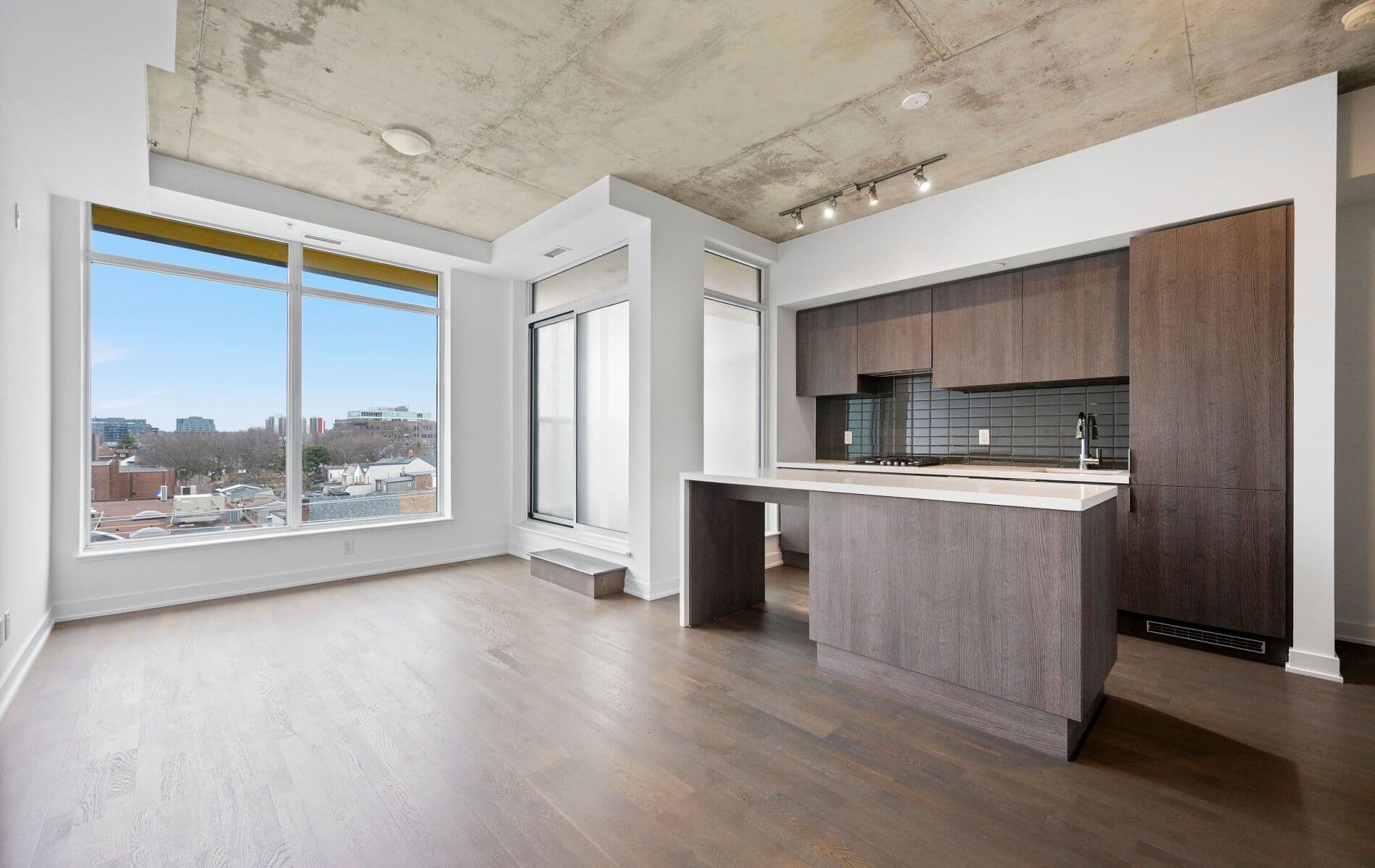 109 Ossington Avenue 502, Toronto C01, ON M6J 0G1