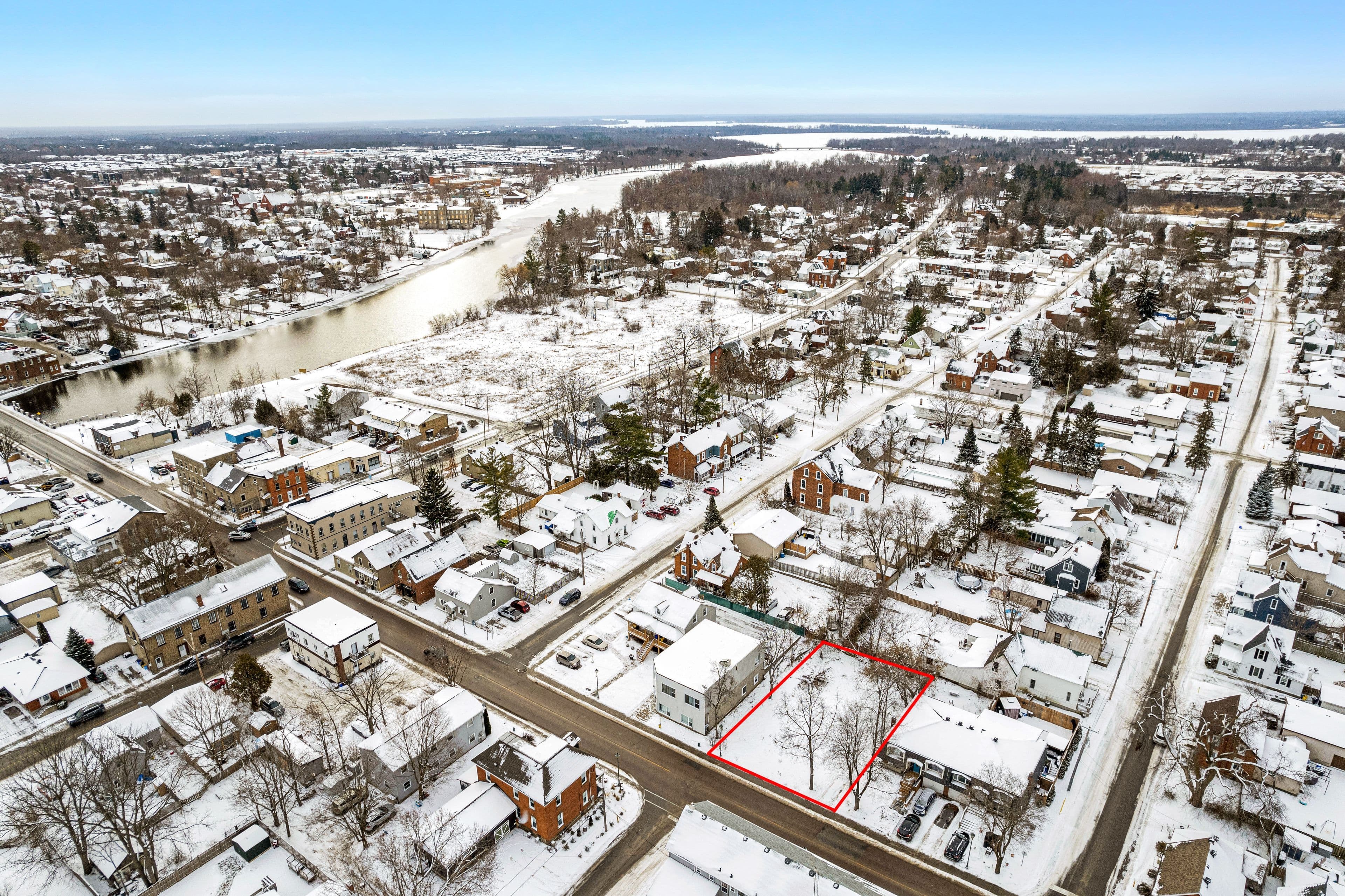 274 Bridge Street, Carleton Place, ON K7H 3H6