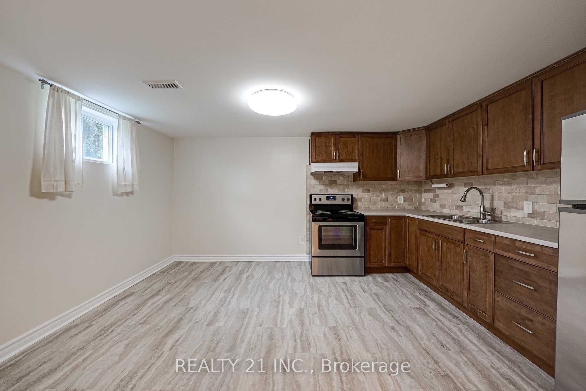 812 Sanok Drive Basement, Pickering, ON L1W 2P9, Pickering