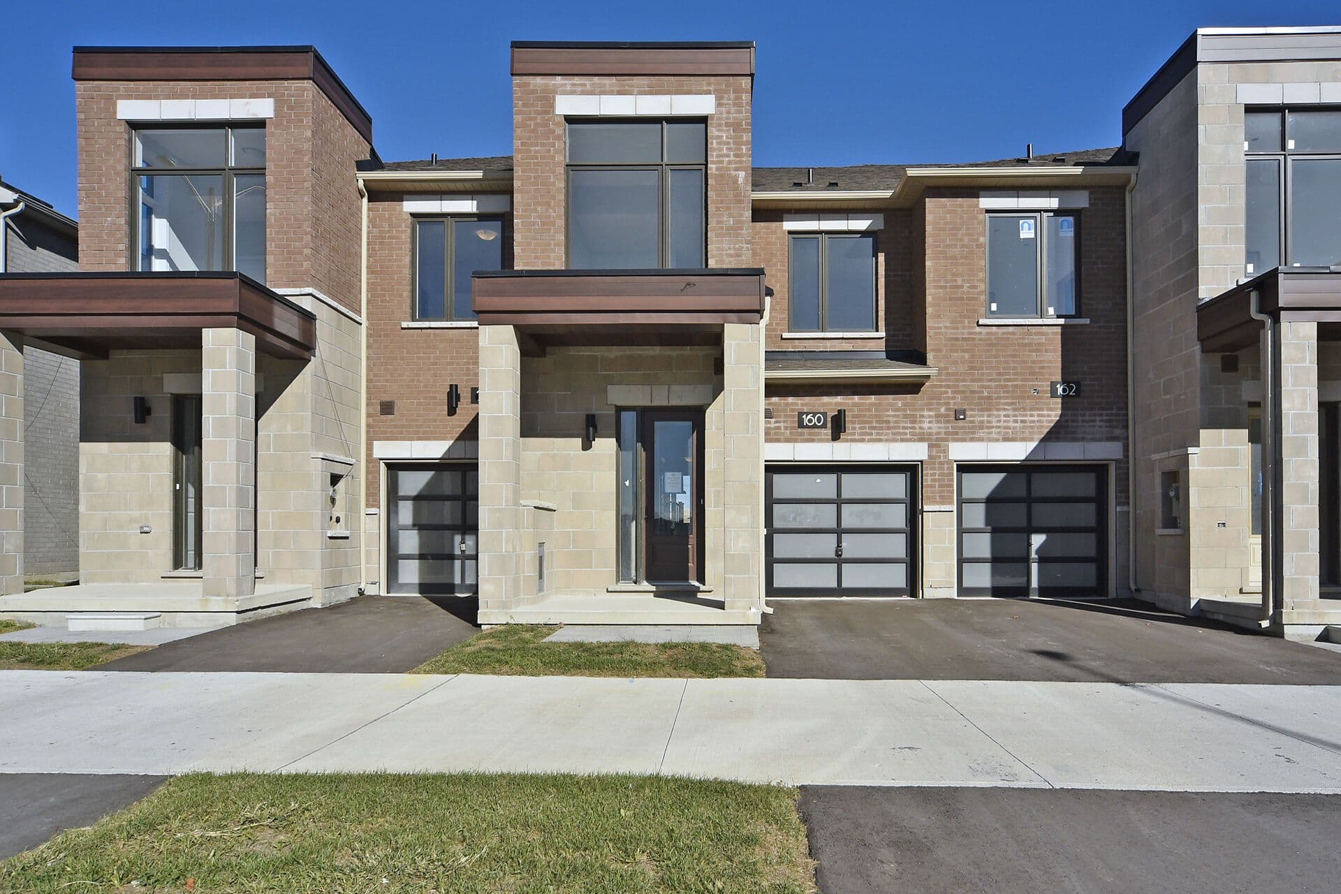 160 Mumbai Drive, Markham, ON L3S 3K5