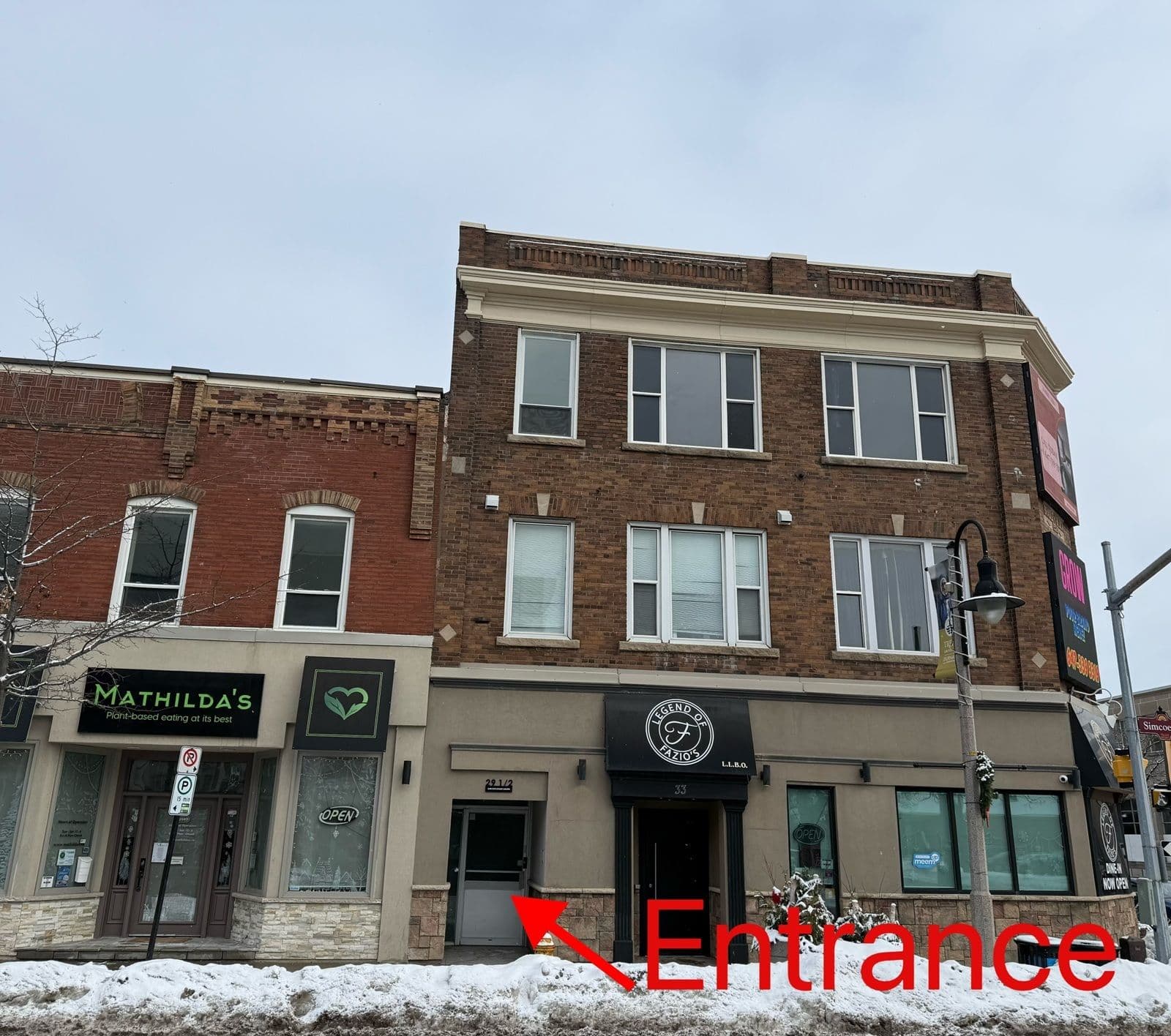 29 1/2 Simcoe Street S 1A, Oshawa, ON L1H 4G2