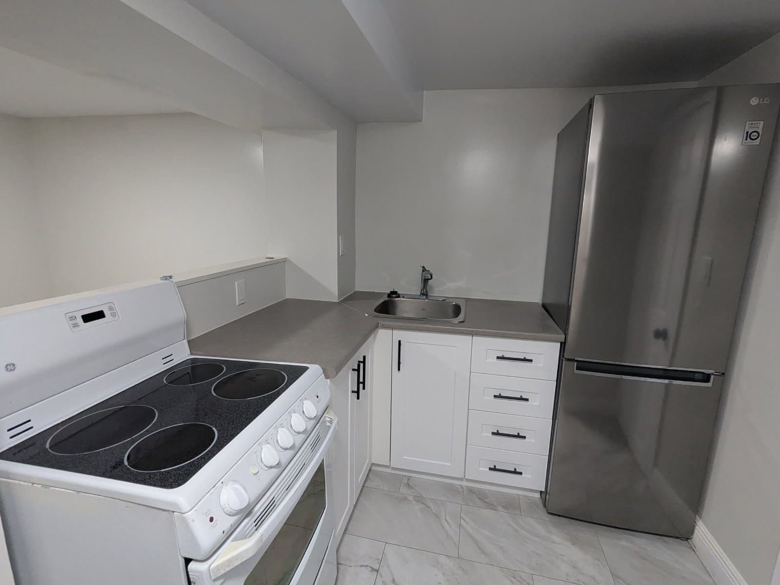 6447 Culp Street B, Niagara Falls, ON L2G 2C2