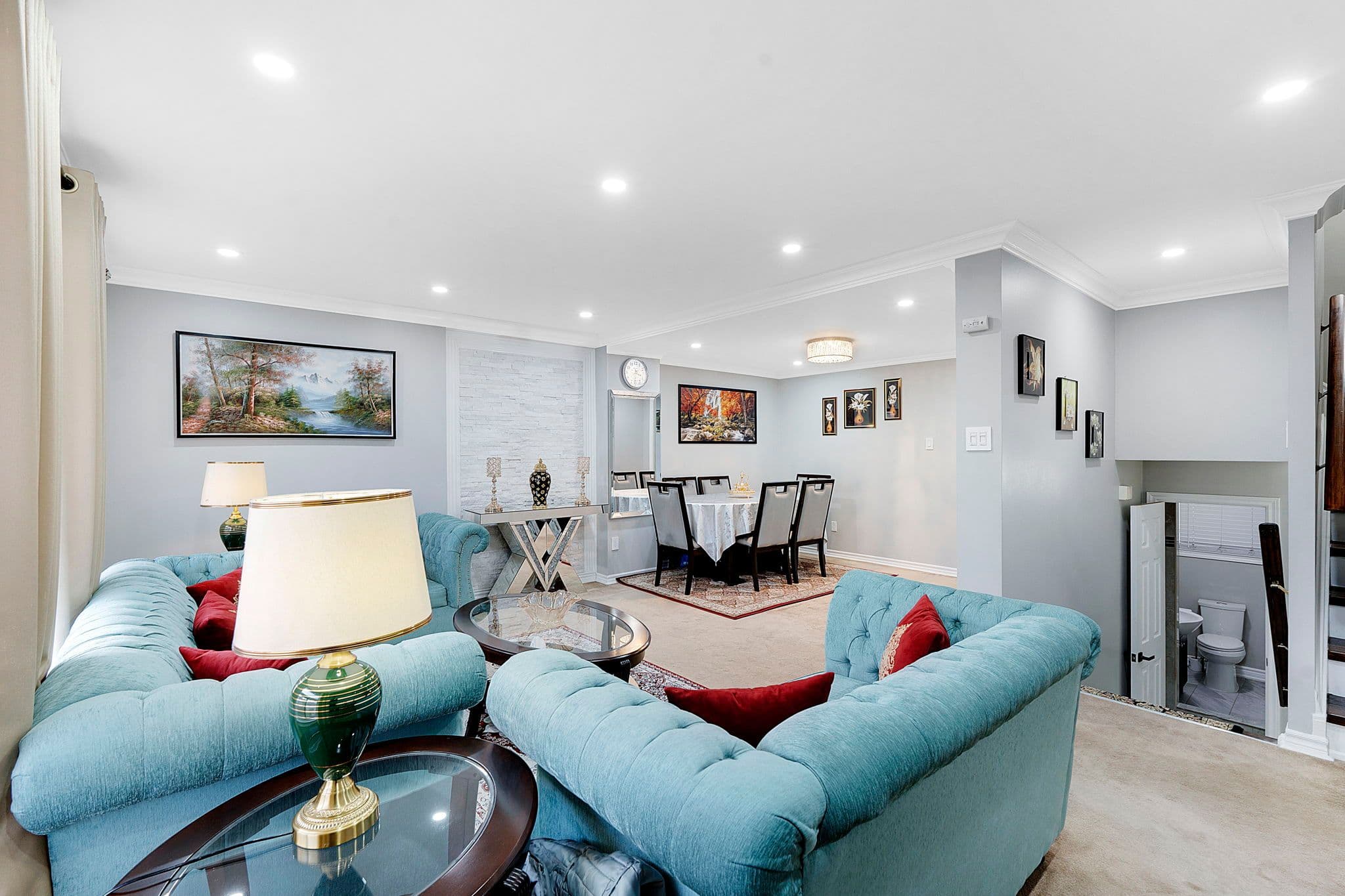 180 Mississauga Valley Boulevard 154, Mississauga, ON L5A 3M2