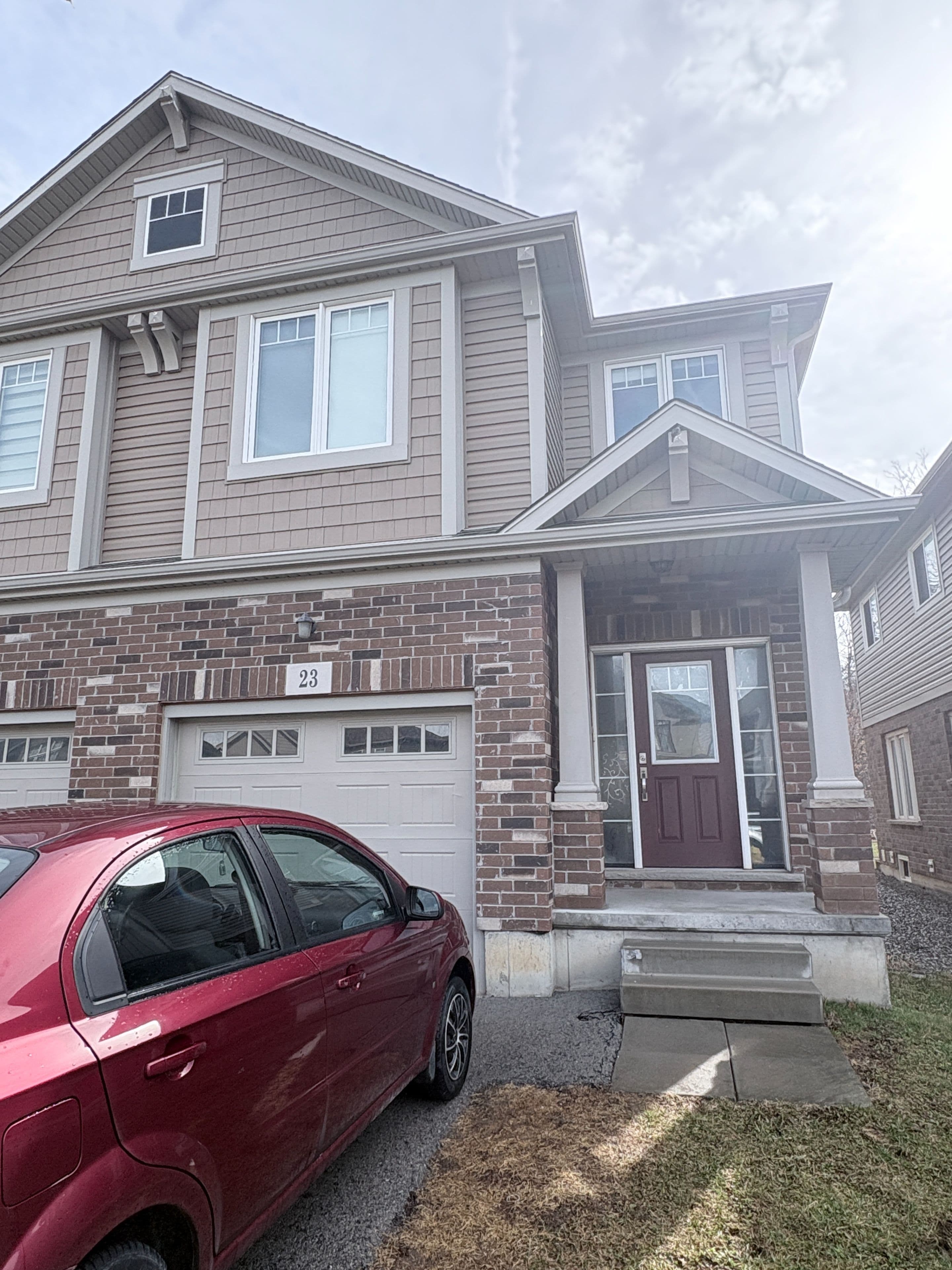 23 Elderberry Road, Thorold, ON L2V 0E7