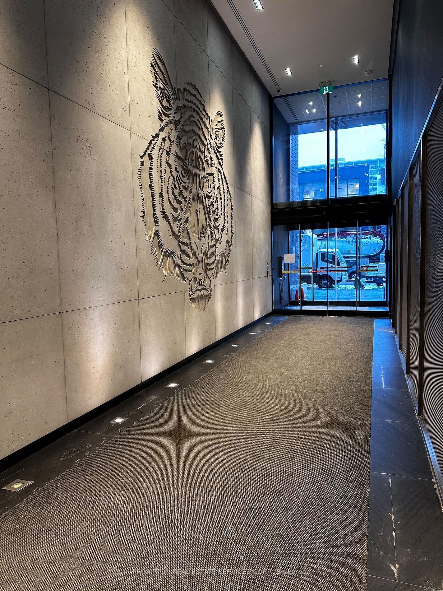 28 Wellesley Street E 1909, Toronto C08, ON M4Y 0C4