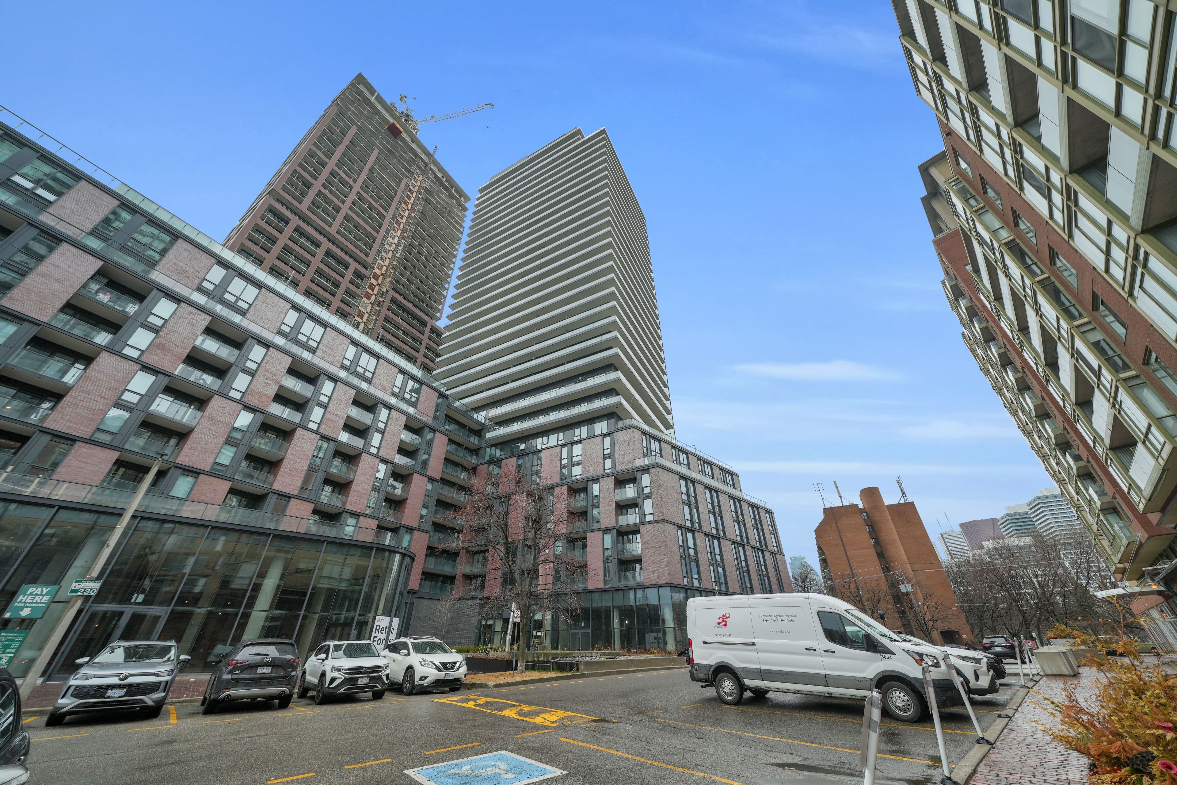 35 Parliament Street 1104, Toronto C08, ON M5A 0Z5