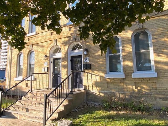 158 Darling Street 2, Brantford, ON N3S 3W6