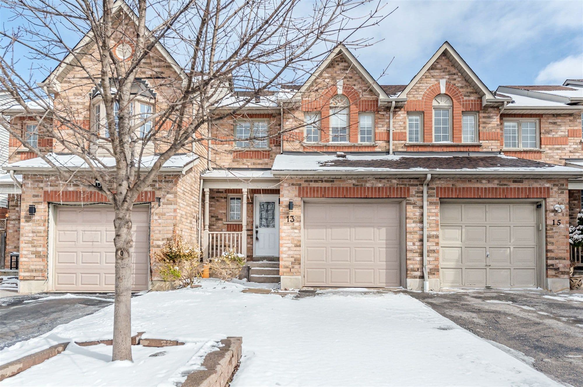 13 Murphy Lane 13, Ajax, ON L1T 3X2