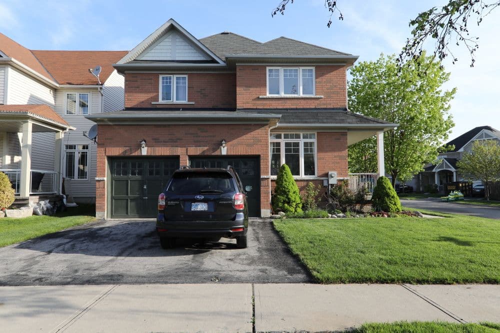 29 Duckfield Crescent, Ajax, ON L1Z 2C7