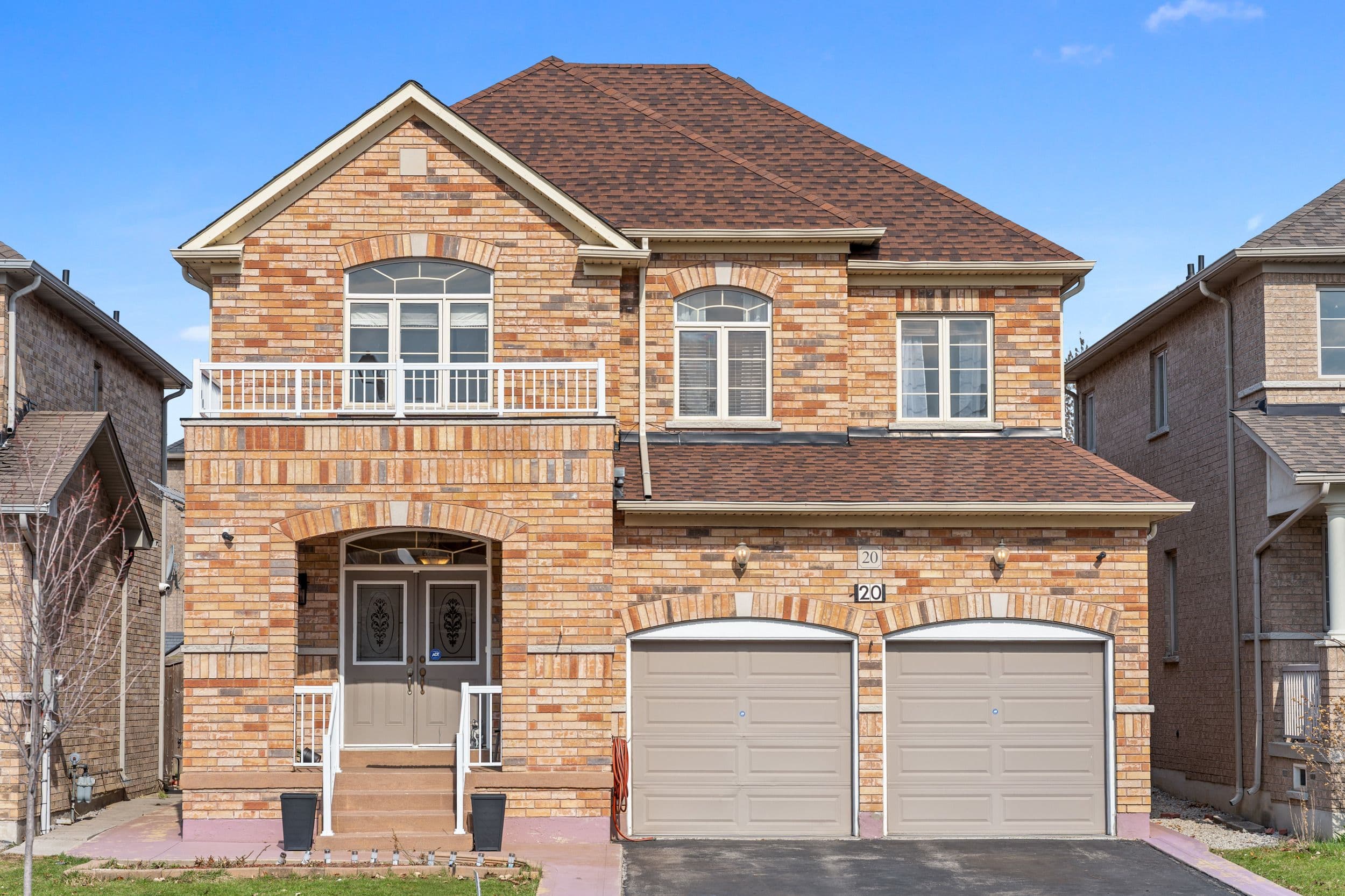 20 Strathdale Road, Brampton, ON L6P 2Y1