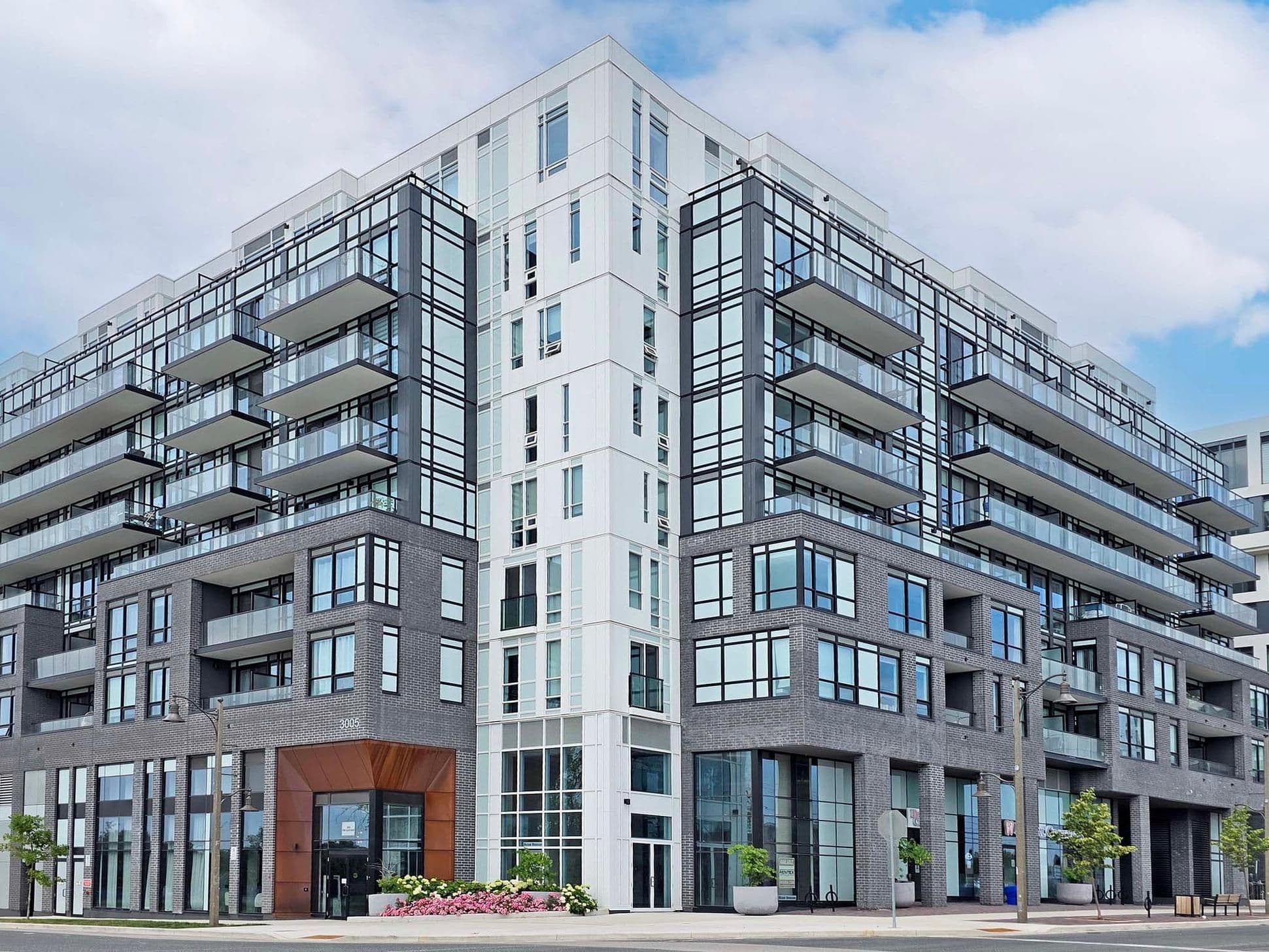 3005 Pine Glen Road 205, Oakville, ON L6M 5P5