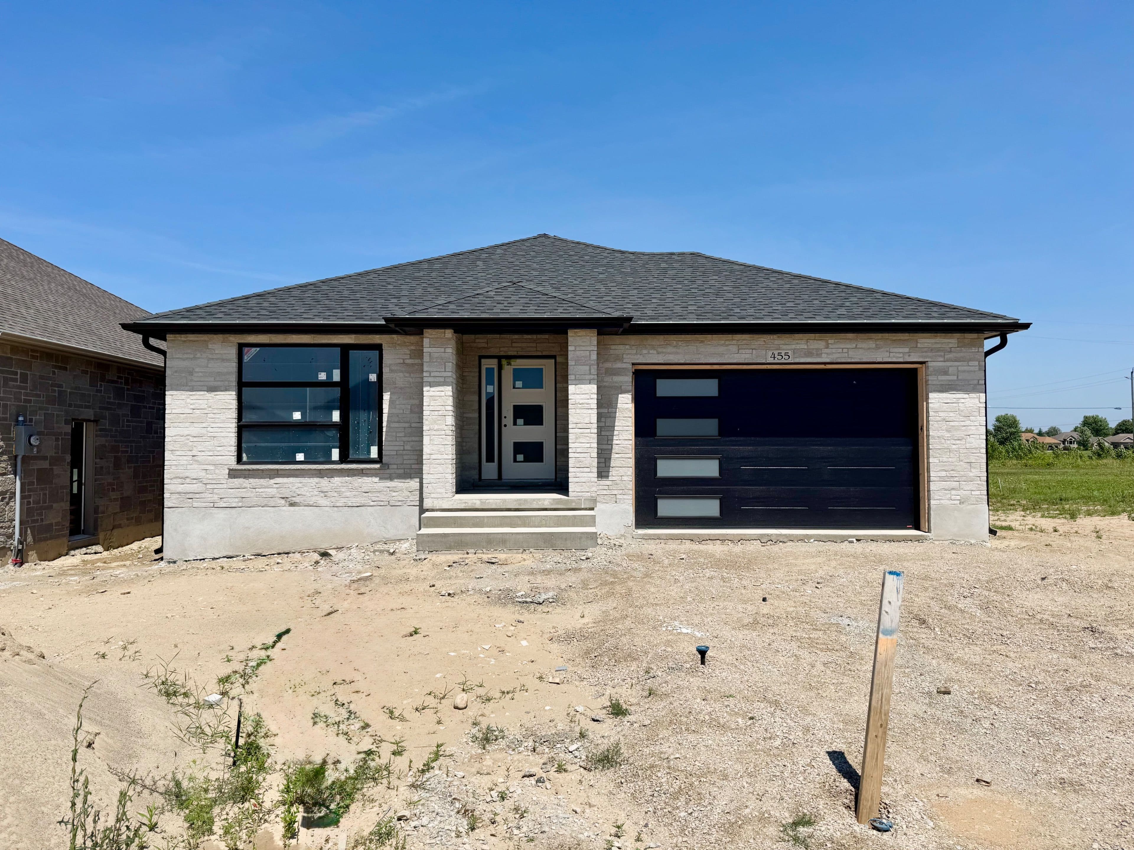 455 Burnside Street, Saugeen Shores, ON N0H 2C3