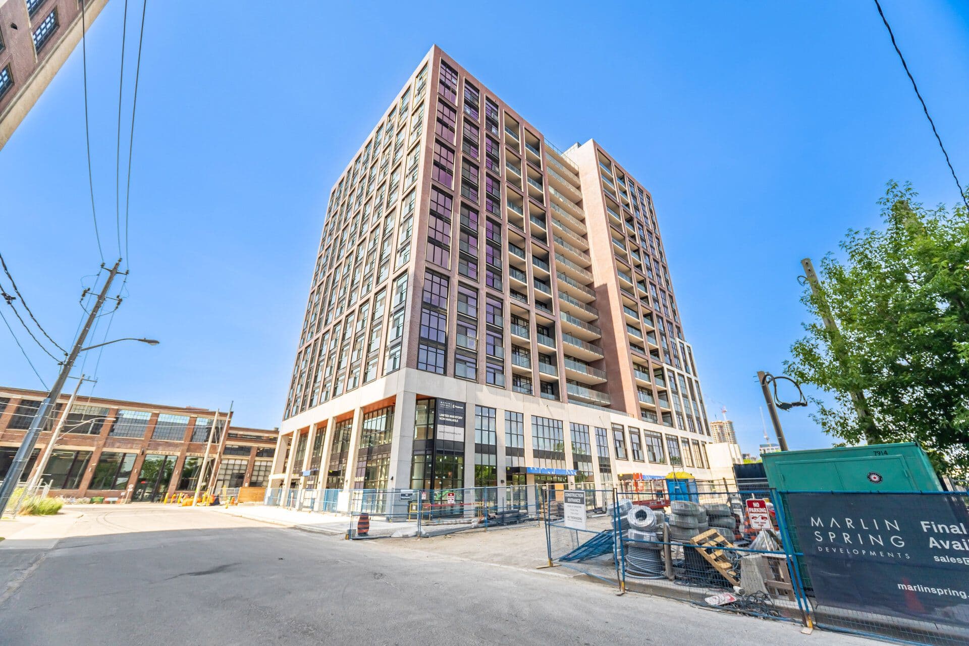 181 Sterling Road UPH11, Toronto C01, ON M6R 2B2