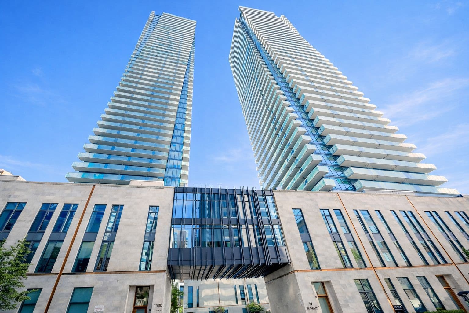 1080 Bay Street 1405, Toronto C01, ON M0S 0A5