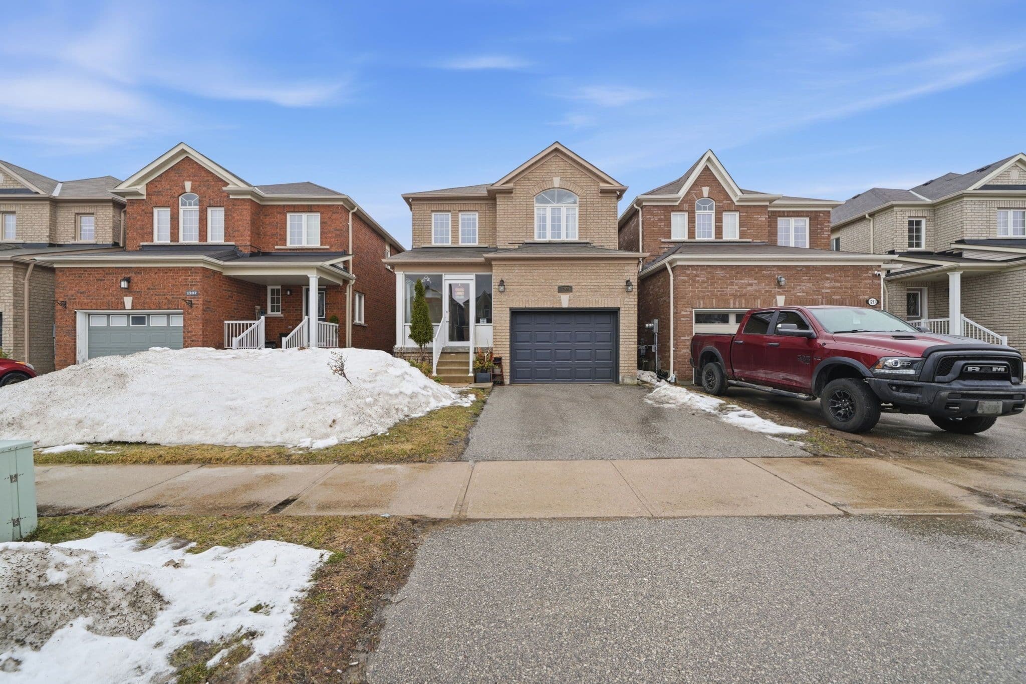 1209 Mary Lou Street, Innisfil, ON L9S 0C2