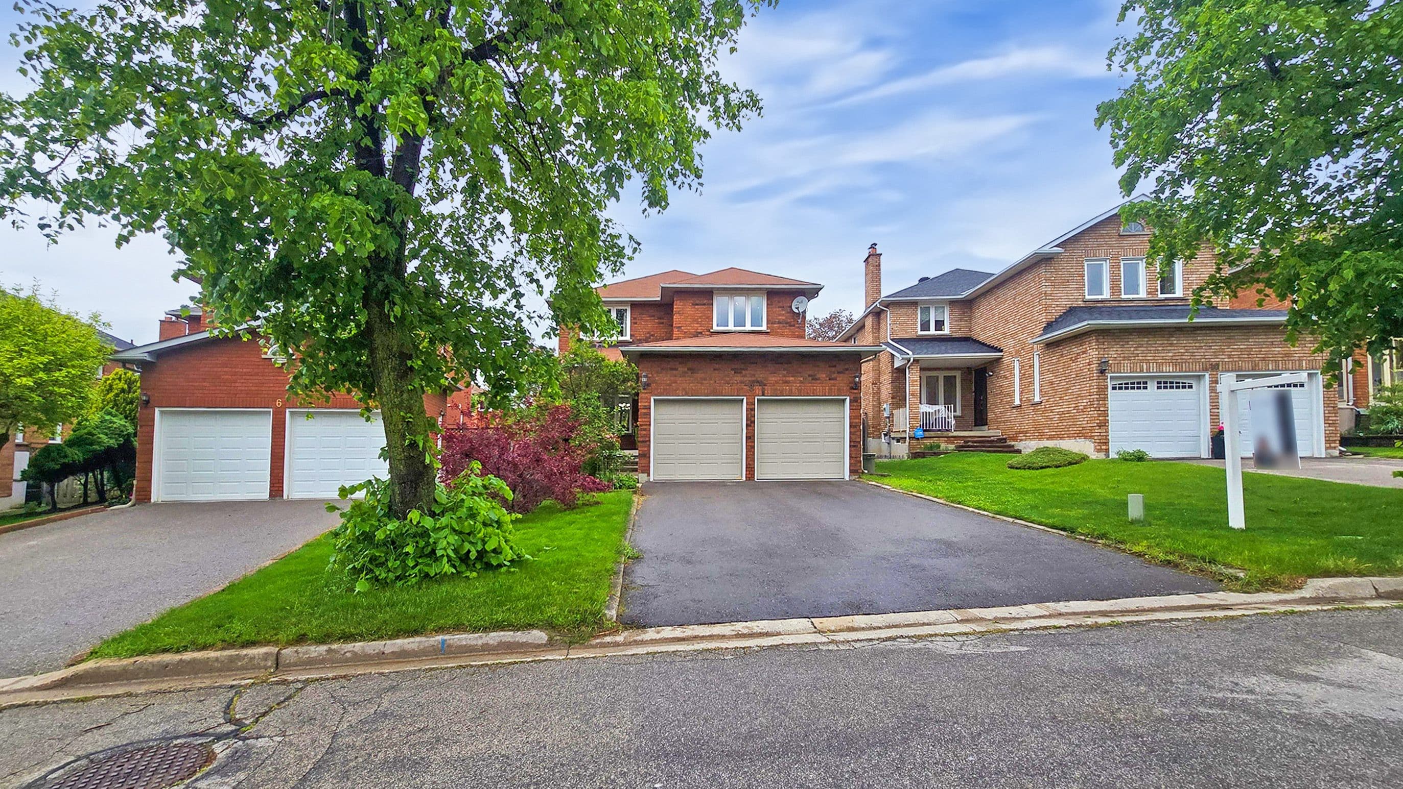 8 Muster Court, Markham, ON L3R 9G5