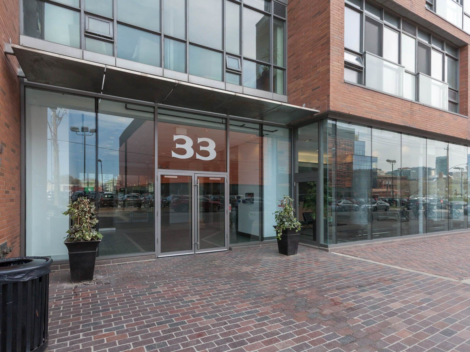 33 Mill Street 1502, Toronto C08, ON M5A 3R3