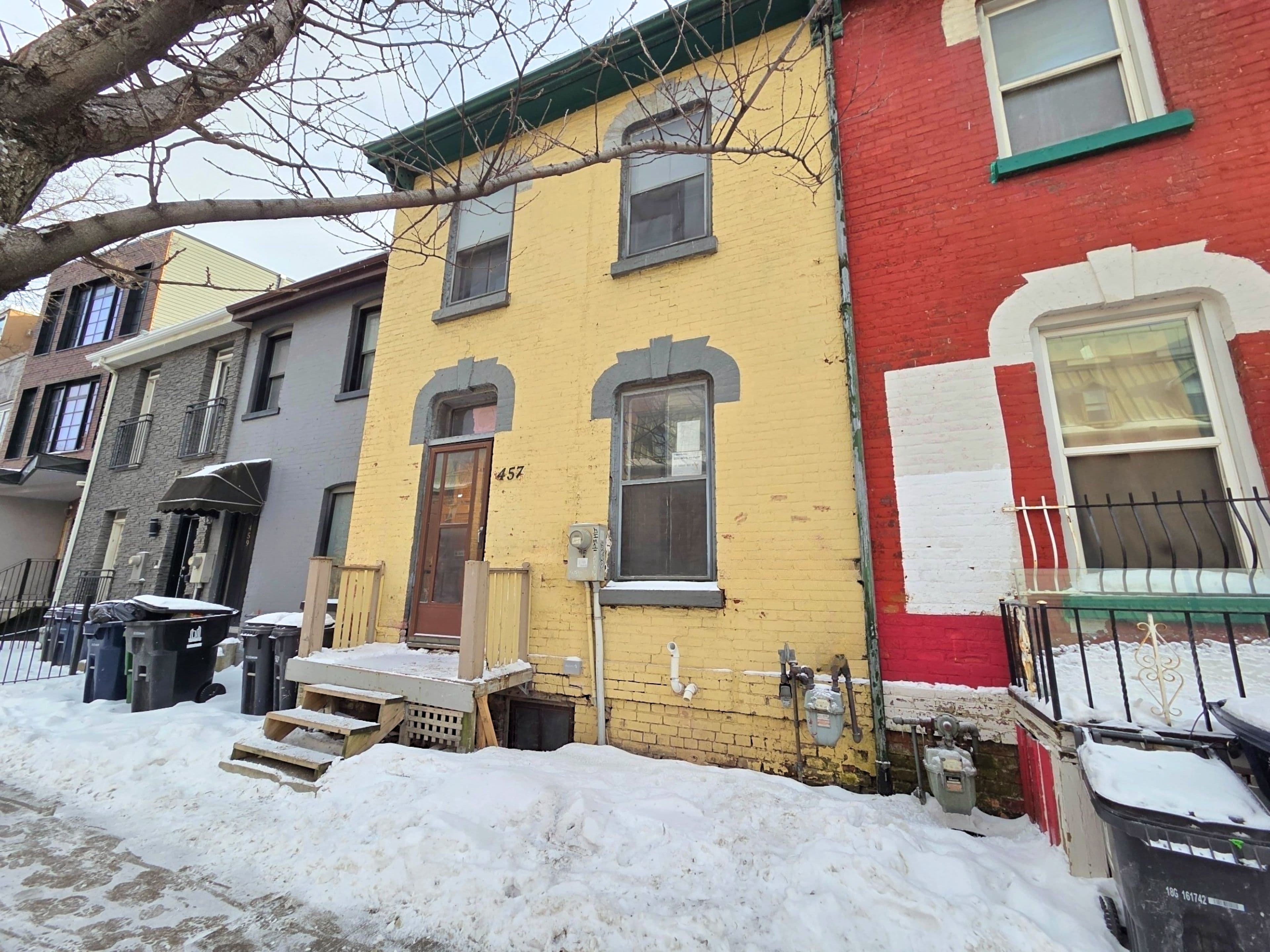 457 Queen Street E Main, Toronto C08, ON M5A 1T6