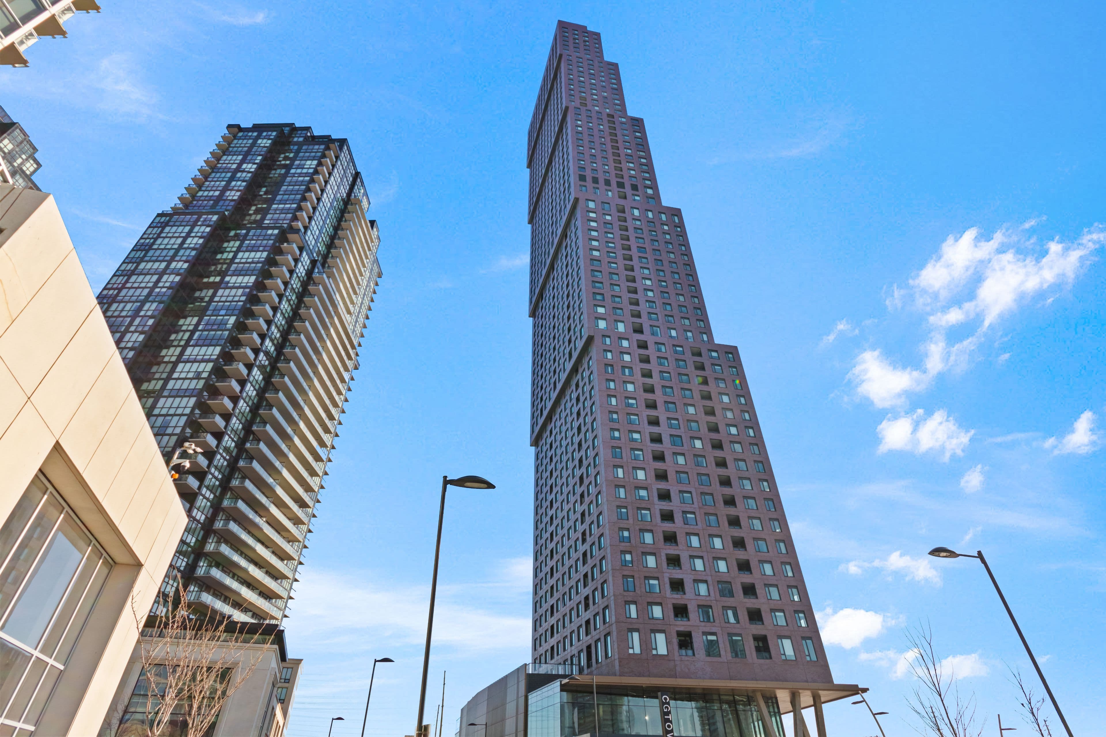 2920 Highway 7 N/A 3704, Vaughan, ON L4K 0P4