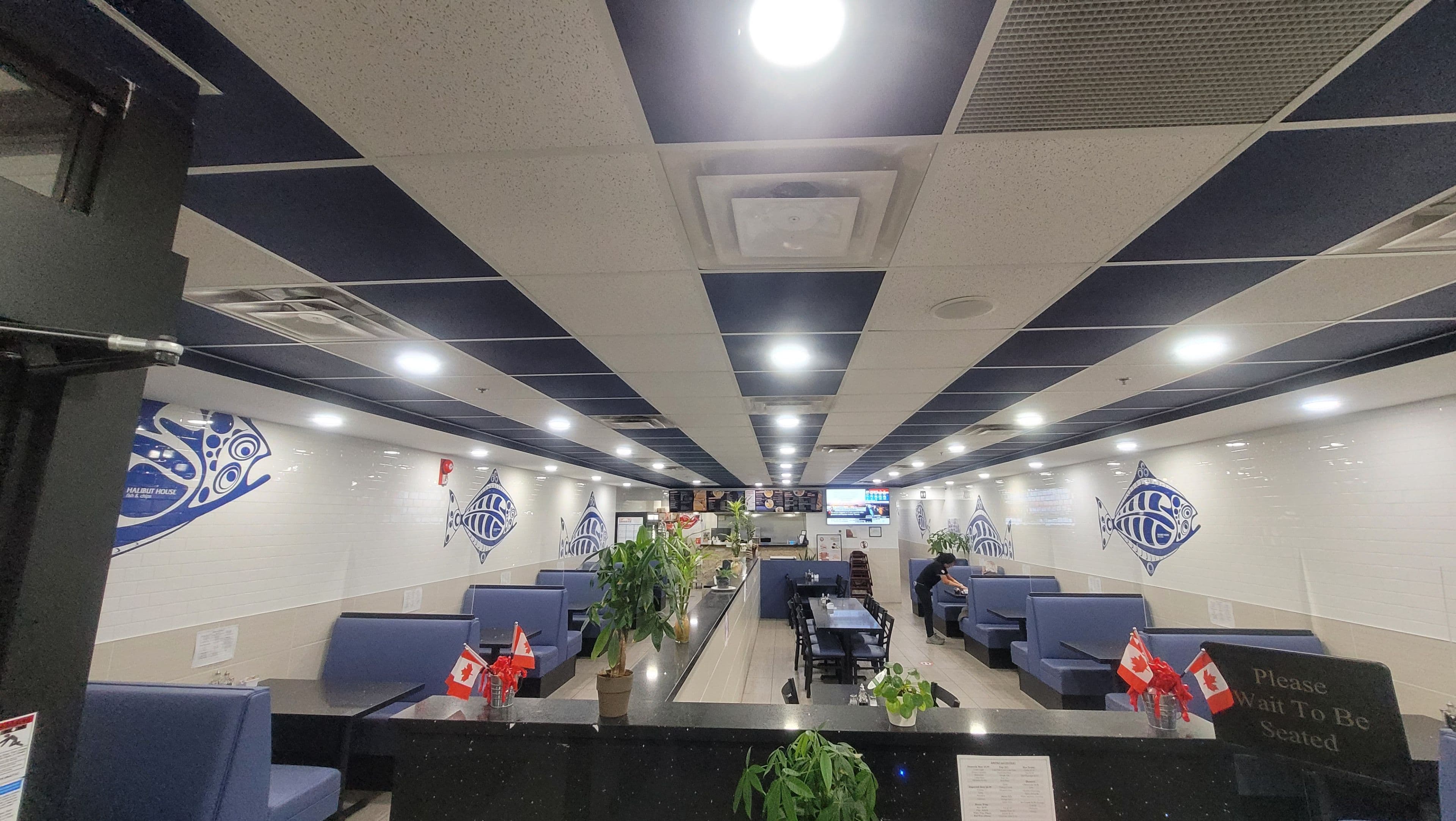 50 Dundurn Street S 117, Hamilton, ON L8P 4W3