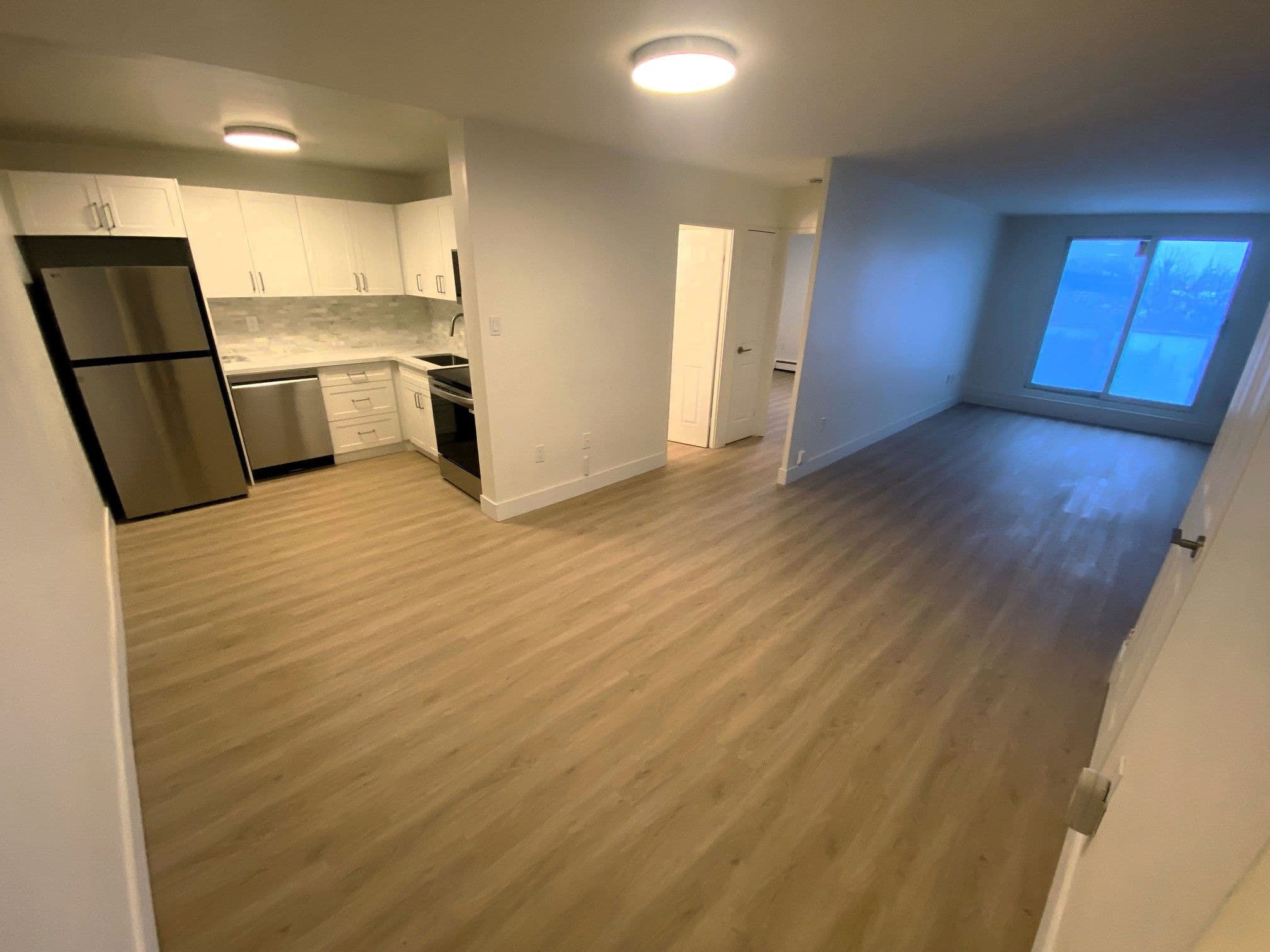 573 MORNINGTON Avenue S 307, London East, ON N5Y 4T9