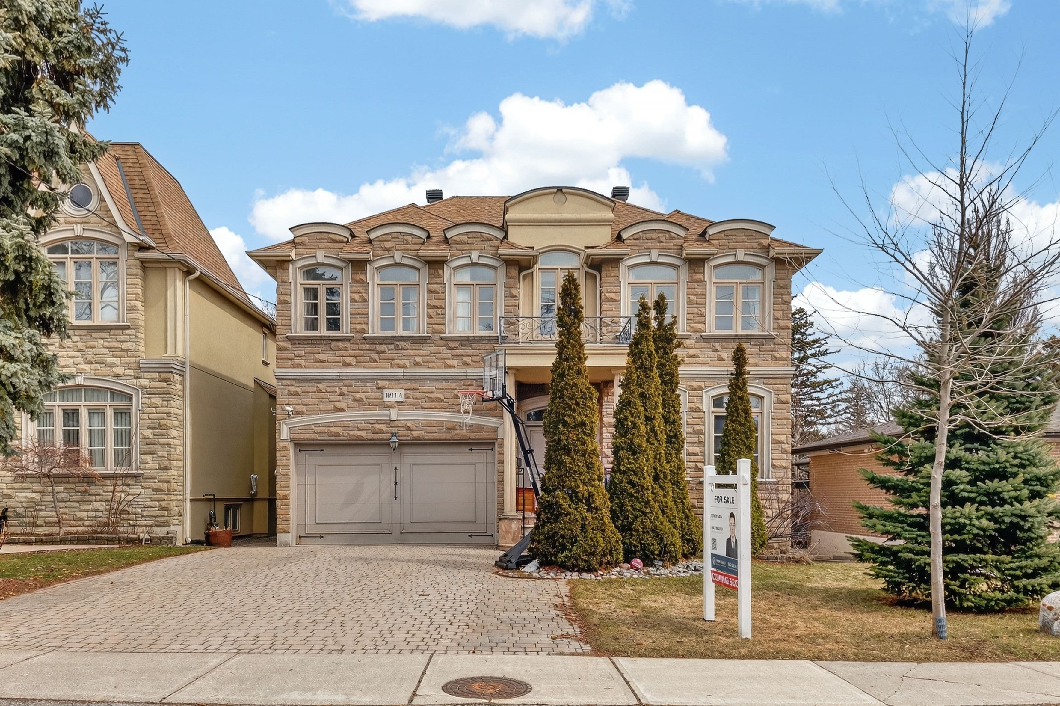 1031A Lillian Street, Toronto C14, ON M2M 3G1