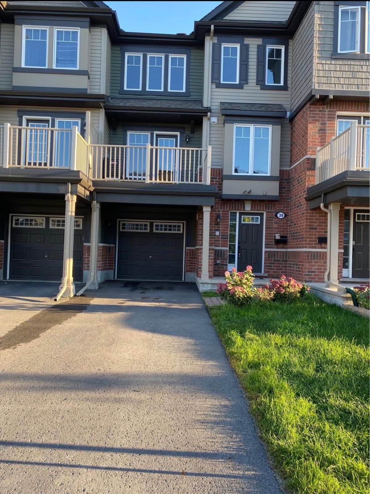 39 MAROMA Street, Orleans - Cumberland and Area, ON K4A 1A3