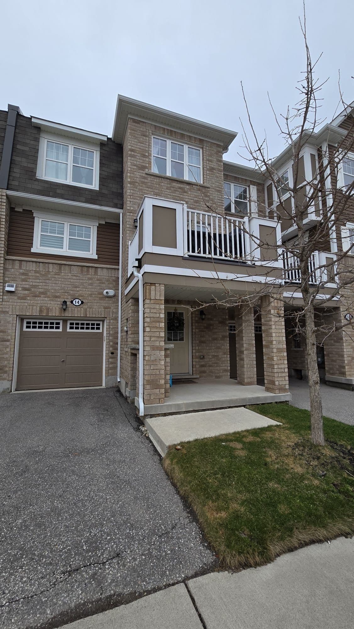 22 Spring Creek Drive 14, Hamilton, ON L0R 2H8