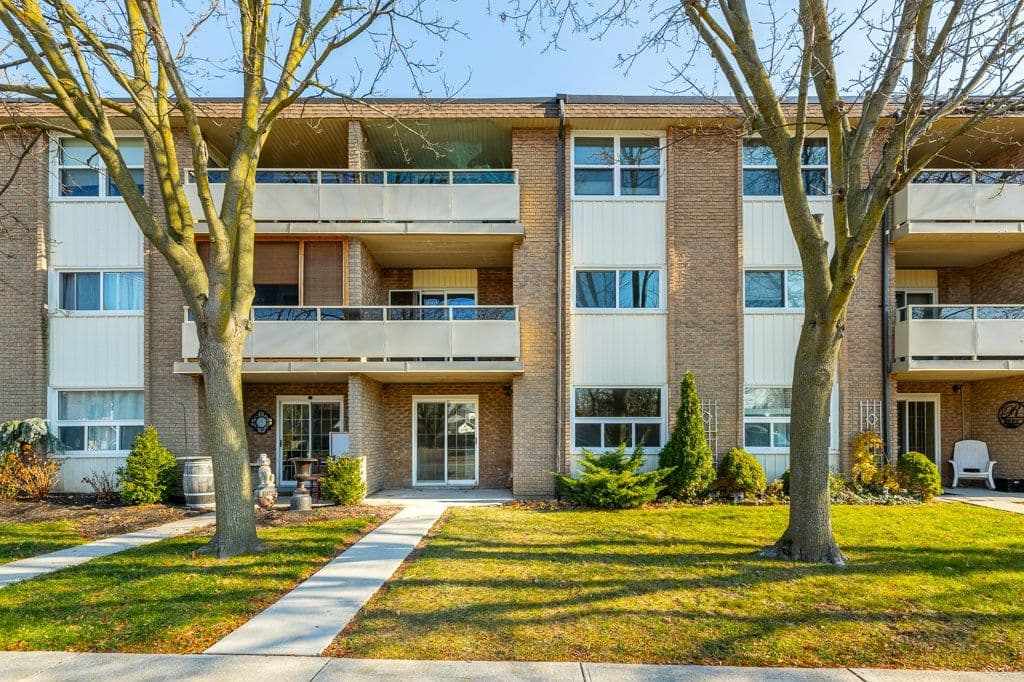 41 Rykert Street 103, St. Catharines, ON L2S 1Z2