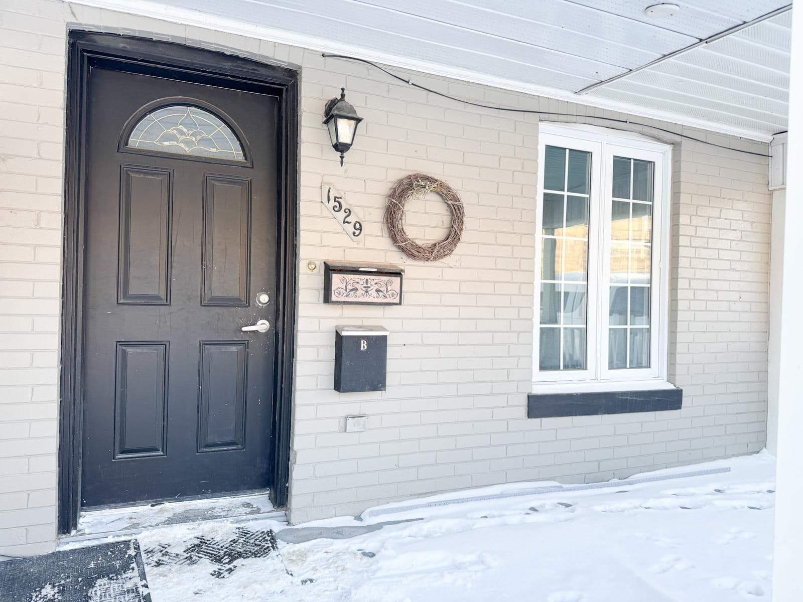 1529 Queen Street E Main fl, Toronto E01, ON M4L 1E5