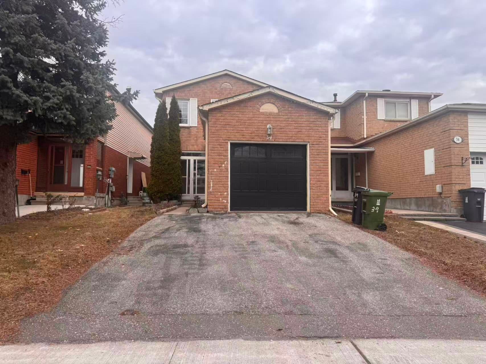 34 Ponymill Drive, Toronto E07, ON M1V 2Y1